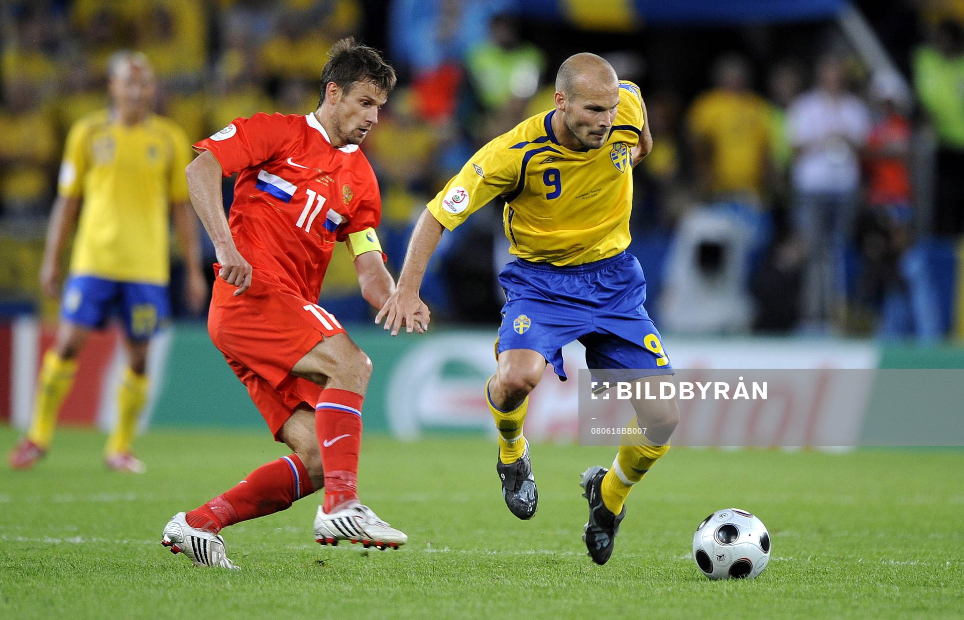 Fredrik Ljungberg, Sverige och Sergei Semak, Ryssland