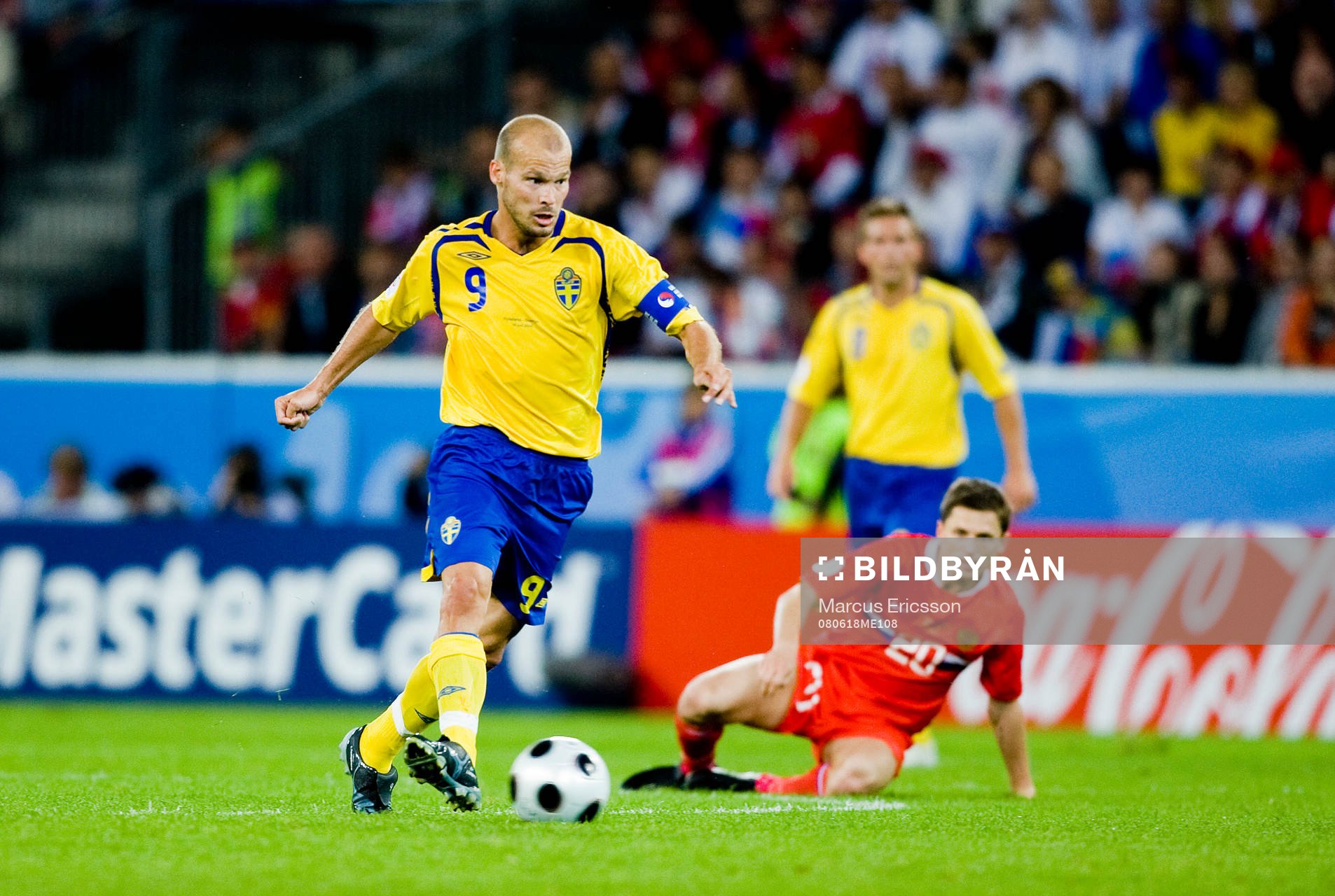 Fredrik Ljungberg, Sverige
