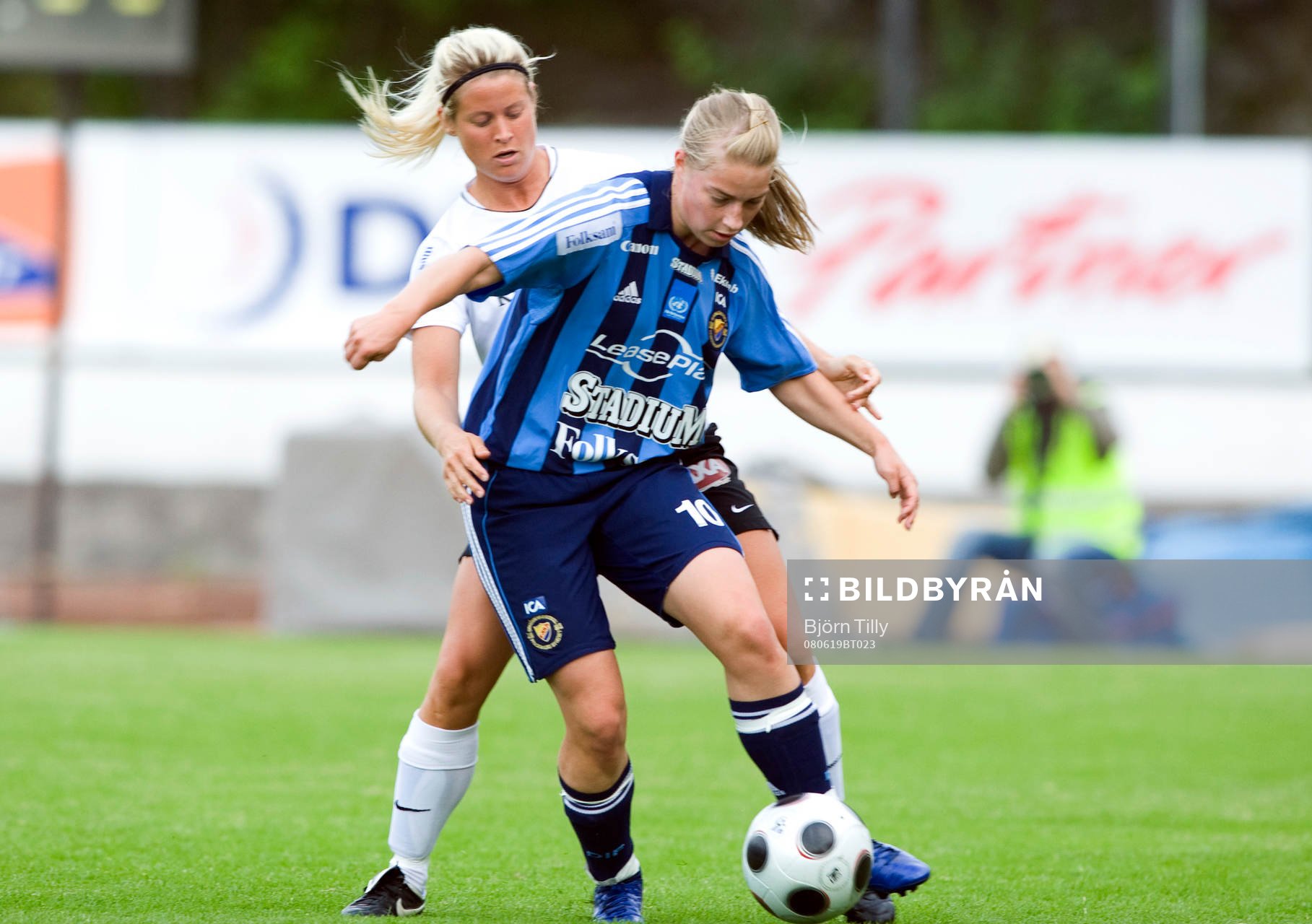 Carolin Ericsson, Kristianstad och Linda Sällström,