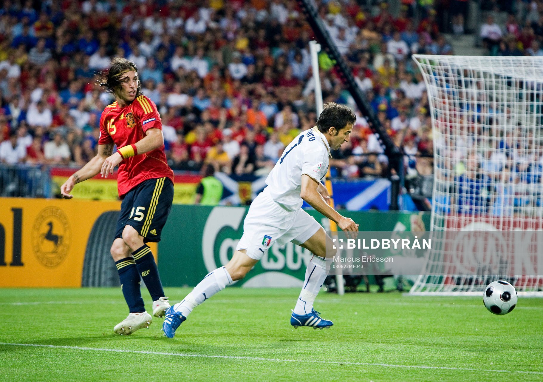 Alessandro Del Piero, Italien fintar Sergio Ramos, Spanien