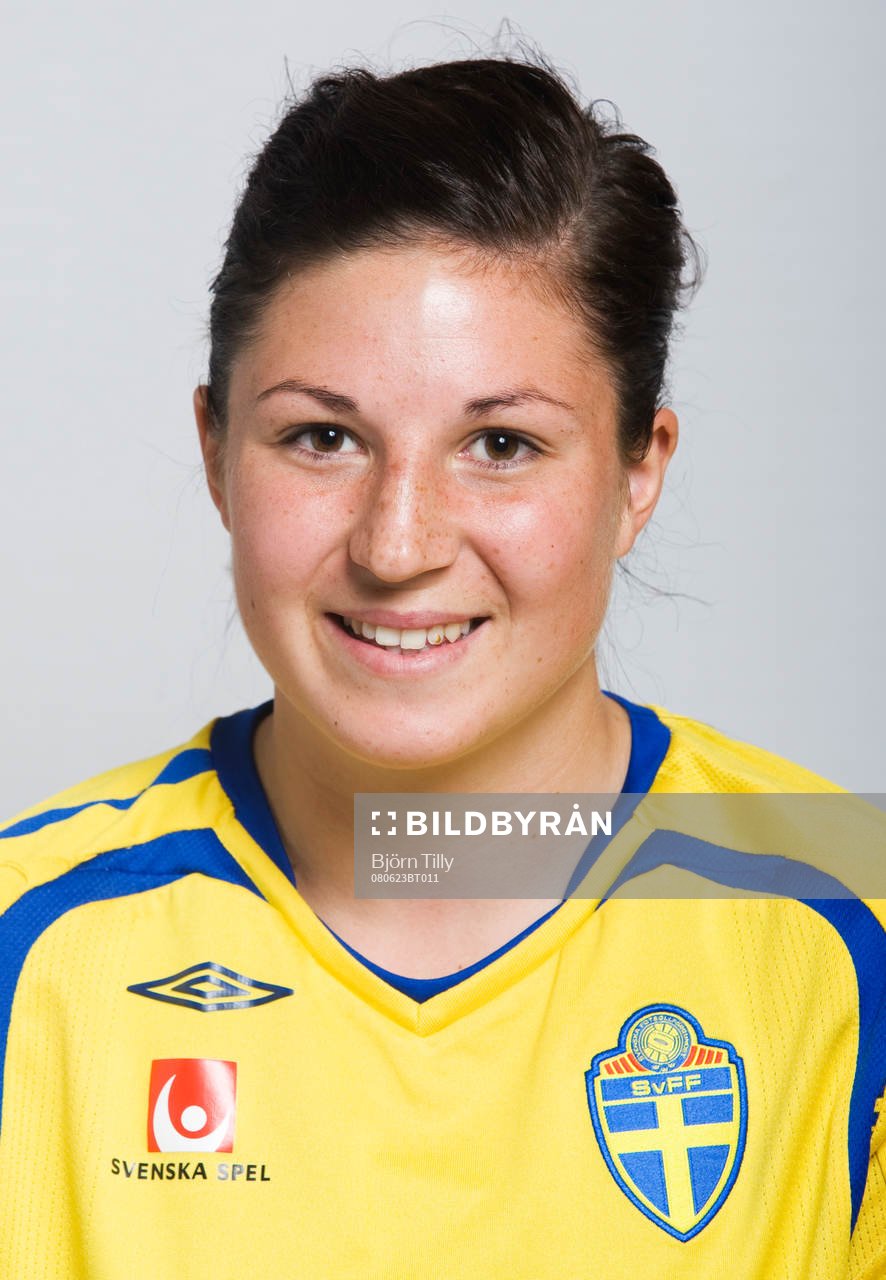 Josefin Johansson, Sverige