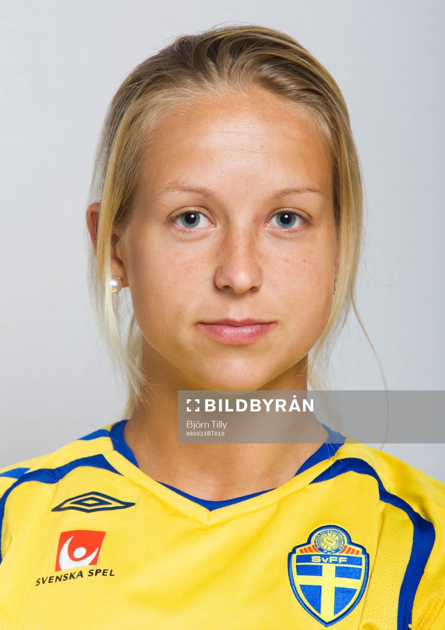 Emma Stålhammar, Sverige