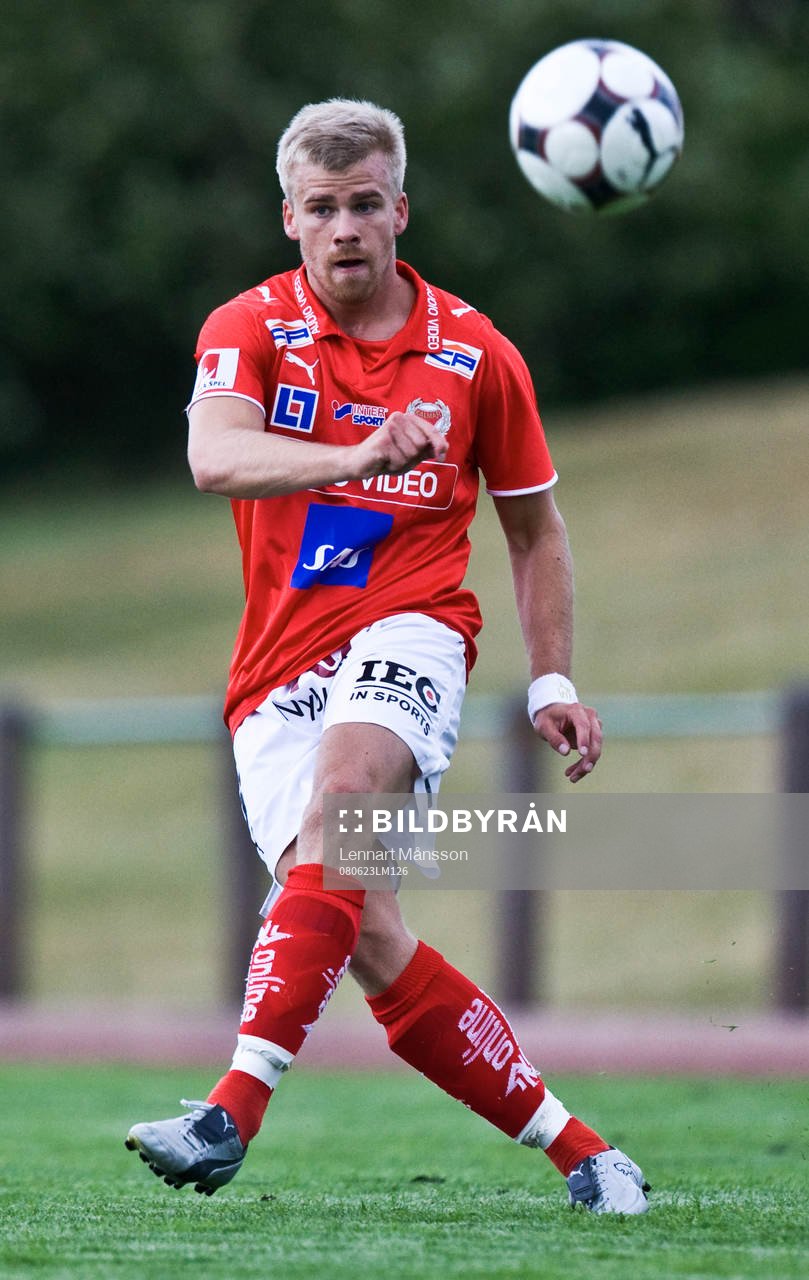 Mikael Eklund