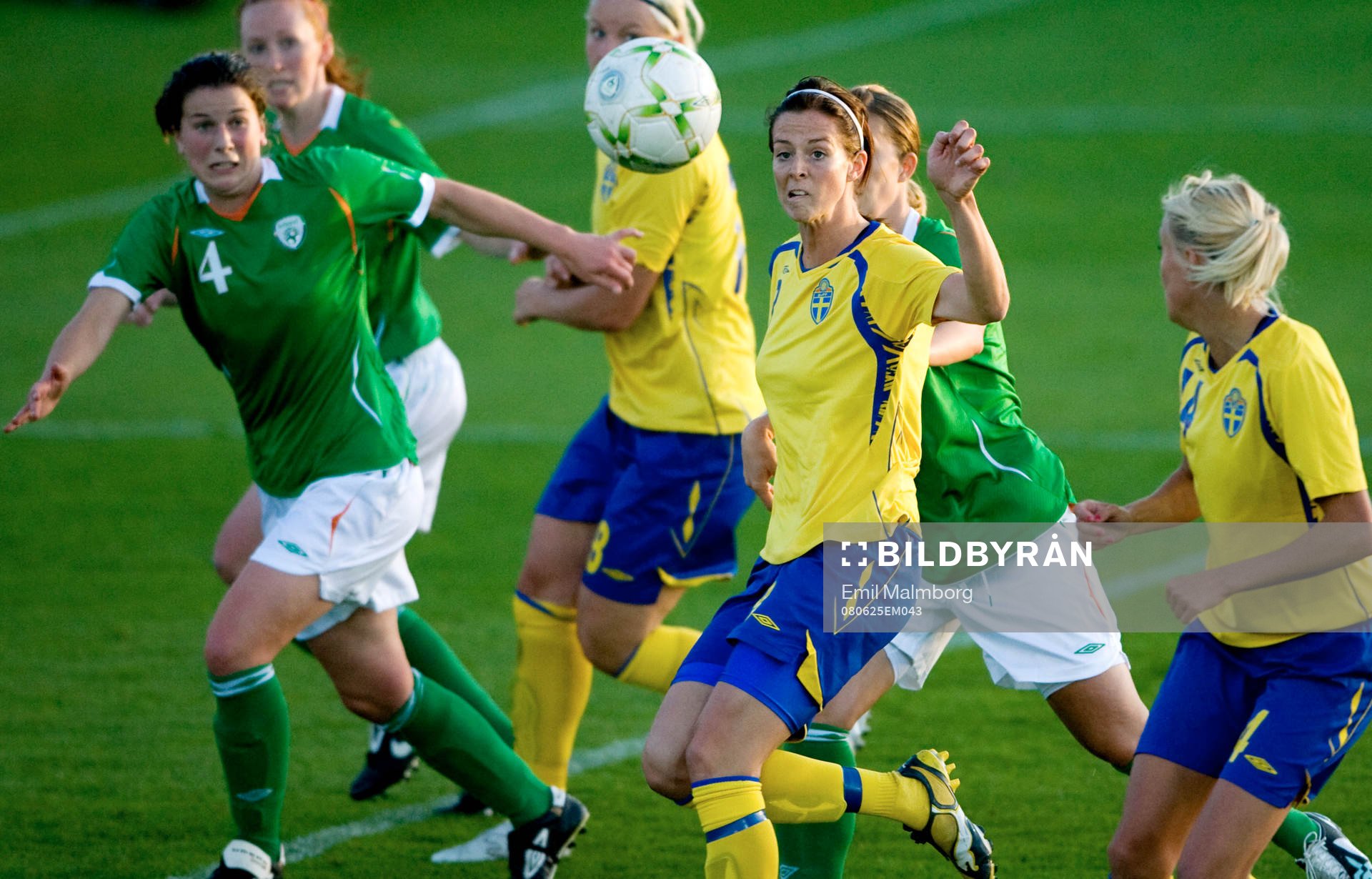 Lotta Schelin, Sverige