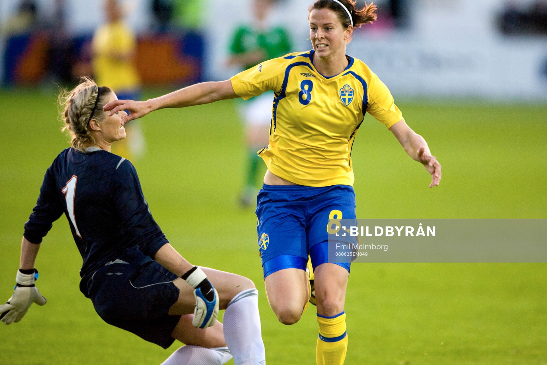 Lotta Schelin, Sverige
