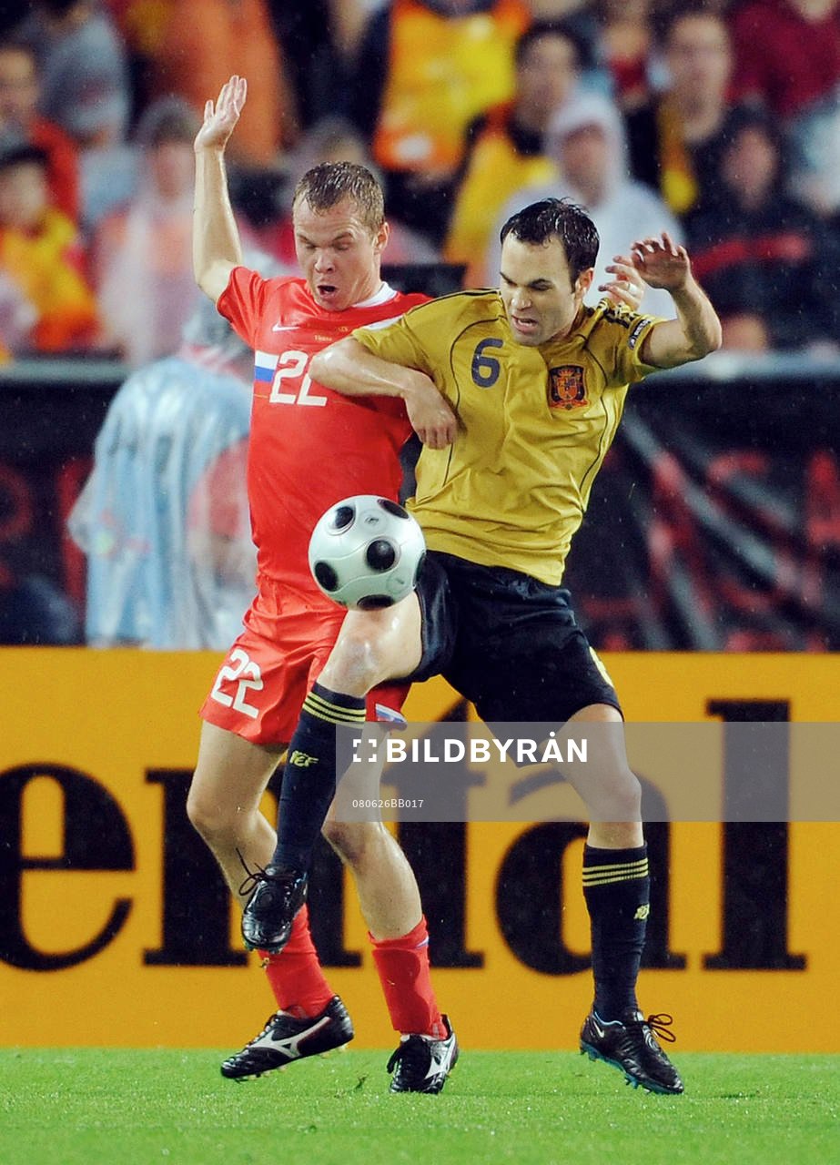 Aleksandr Anyukov och Andres Iniesta