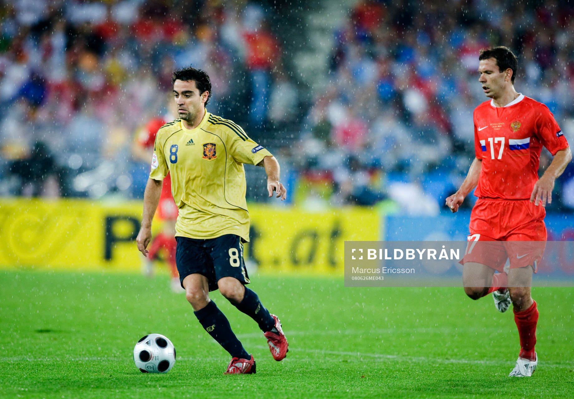 Xavi Hernándes, Spanien och Konstantin Zyryanov, Ryssland