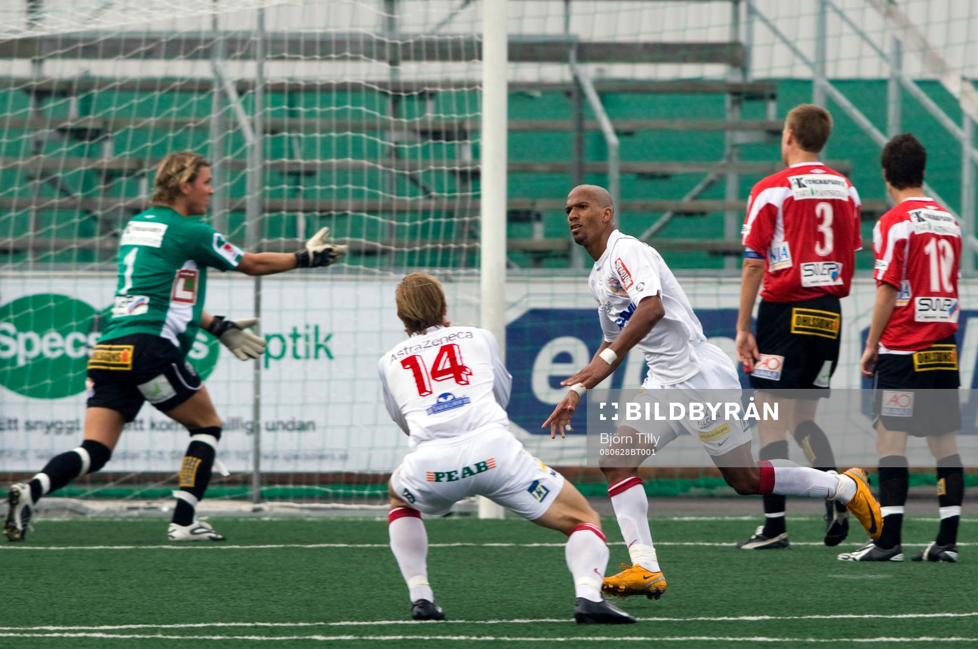 Marcos Ferreira, Assyriska, jubel