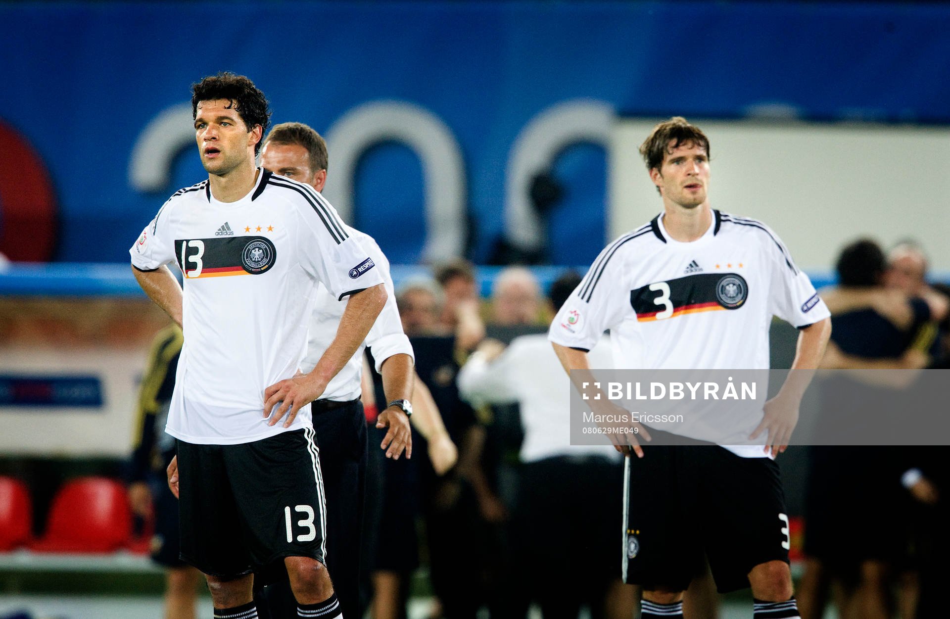 Michael Ballack och Arne Friedrich, Tyskland, depp
