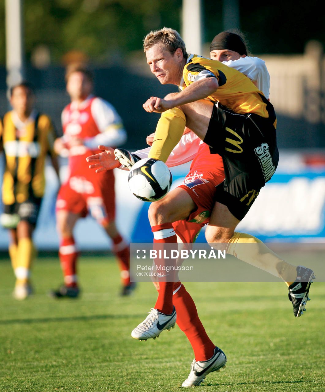 Janne Saarinen, Häcken och Erik Johansson, Falkenberg FF