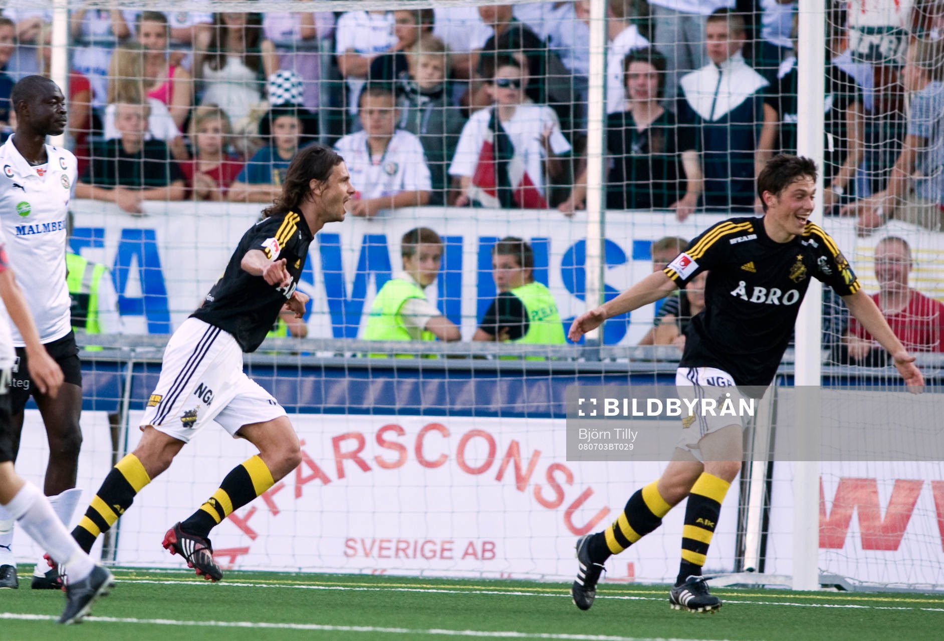  Iván Óbolo, och Miran Burgic, AIK, jubel.    