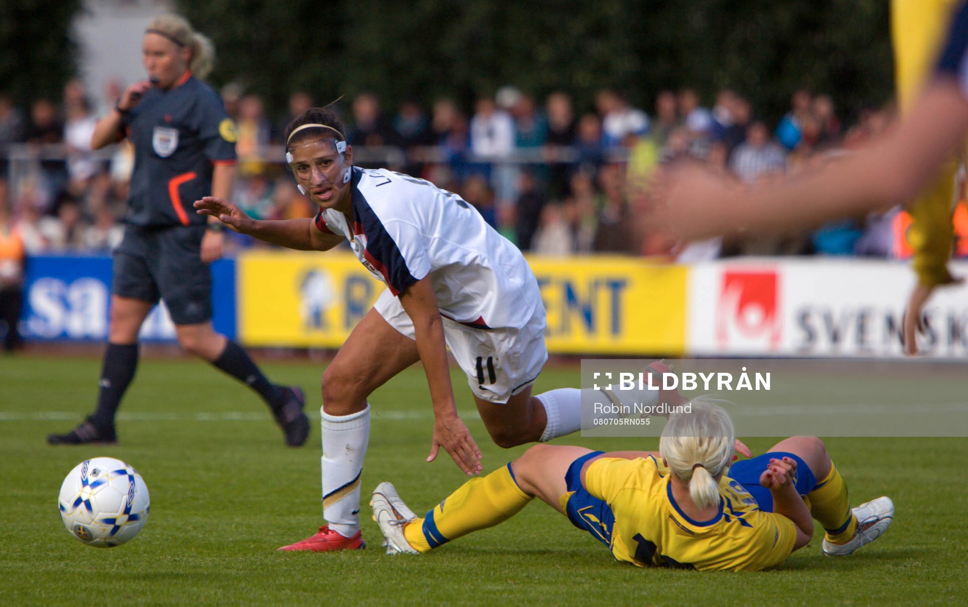 Carli Lloyd, USA och Charlotte Rohlin, Sverige