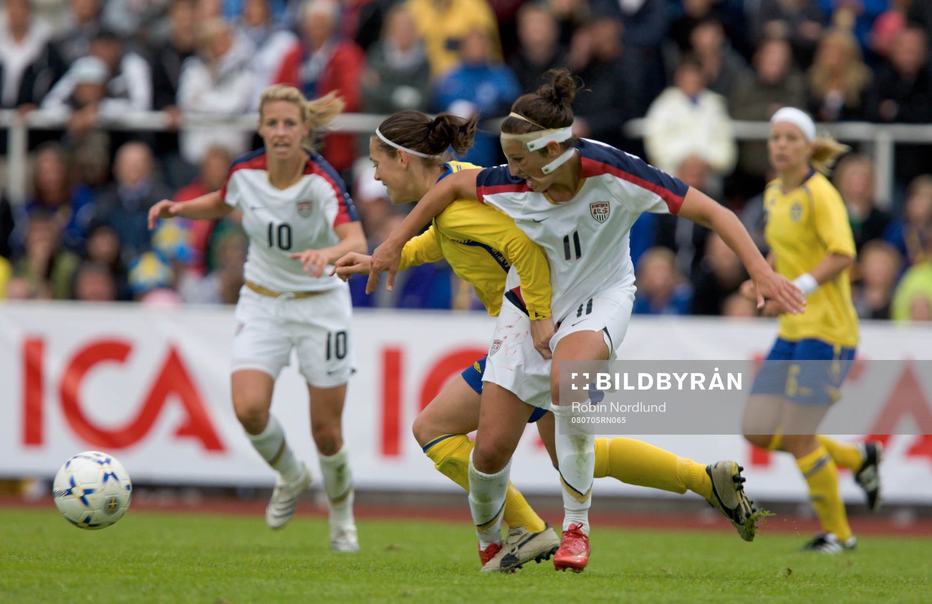 Carli Lloyd, USA och Therese Sjögran, Sverige