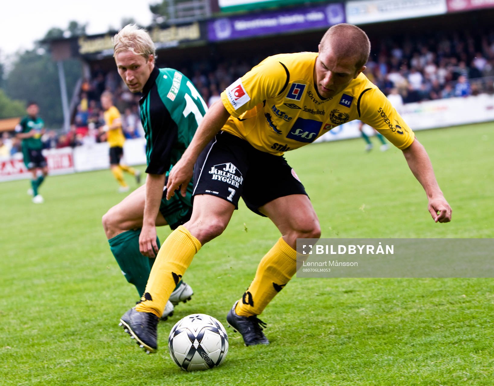 Johan Svensson, Mjällby mot Andreas Eriksson, Enköping