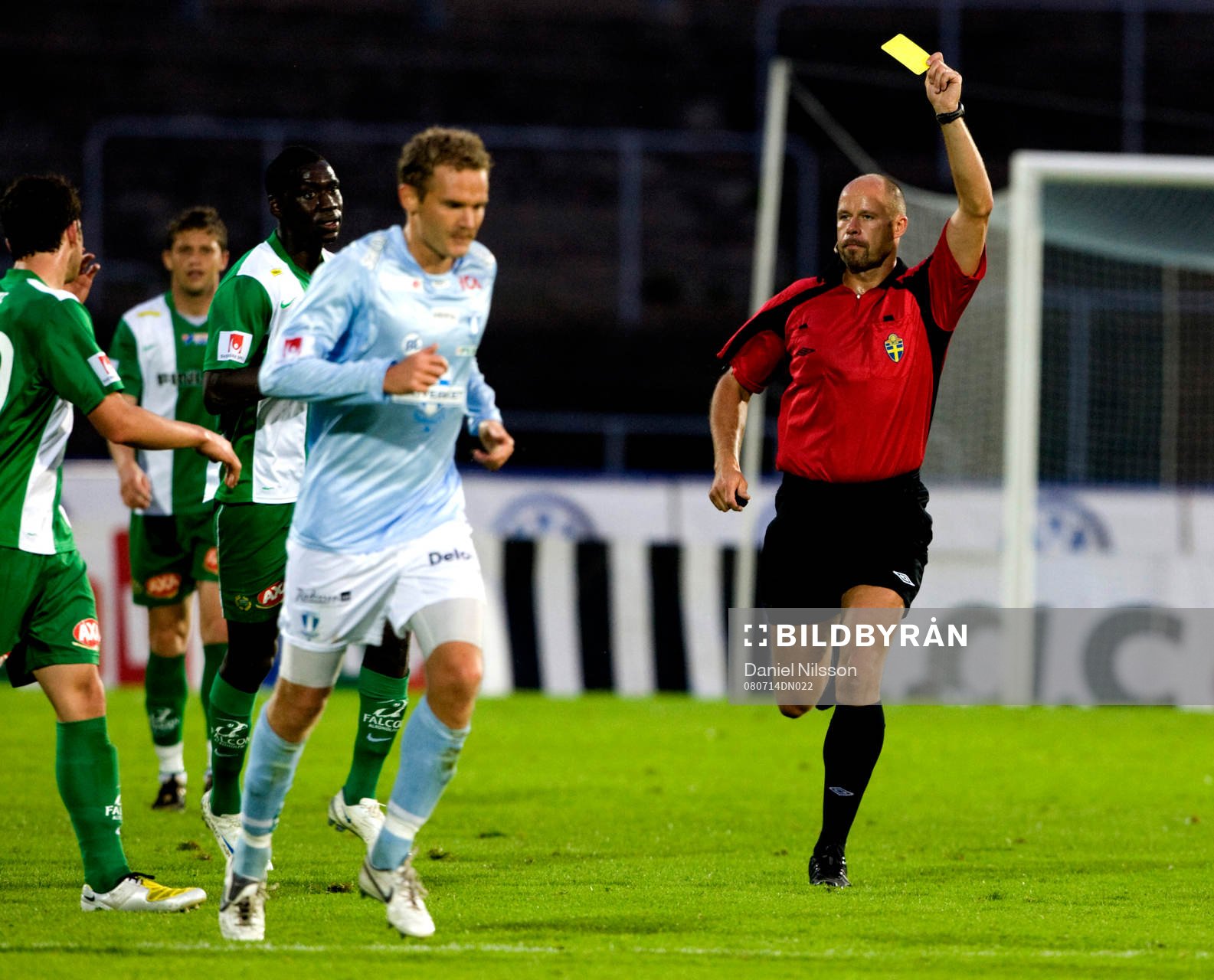 Martin Hansson, domare, gult kort