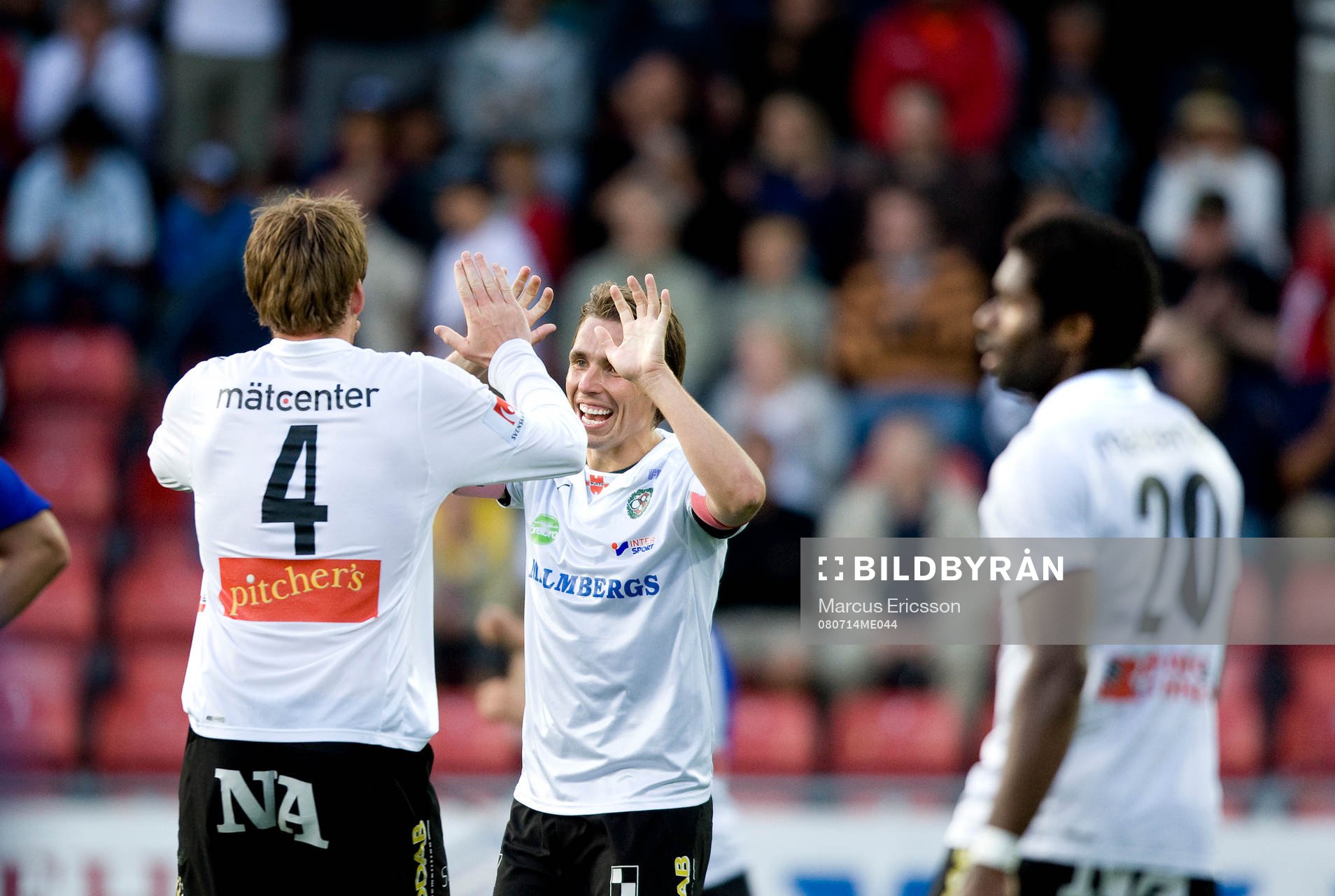 Magnus Wikström, och Fredrik Nordback,Örebro, jubel