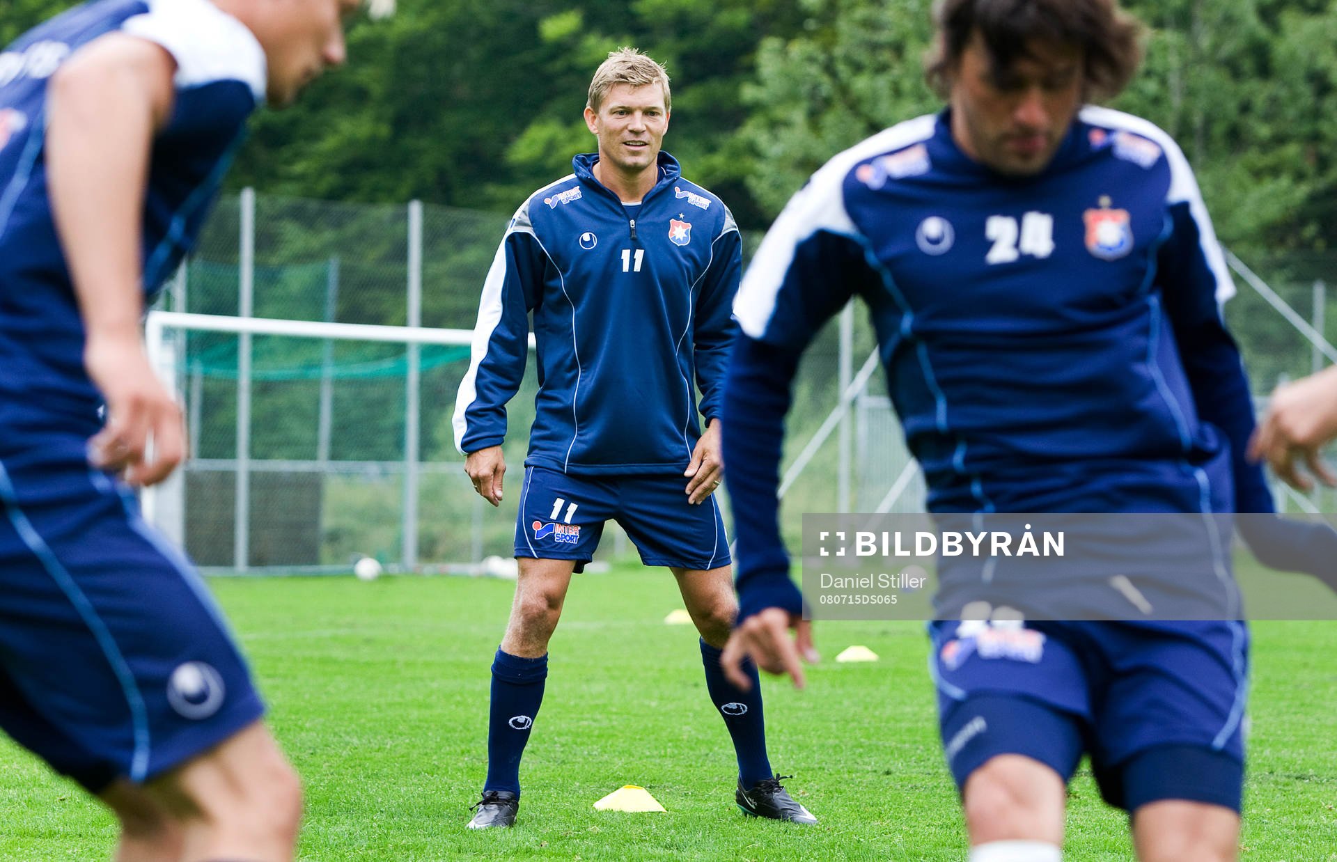 Marcus Allbäck gör sin första träning med Öis på