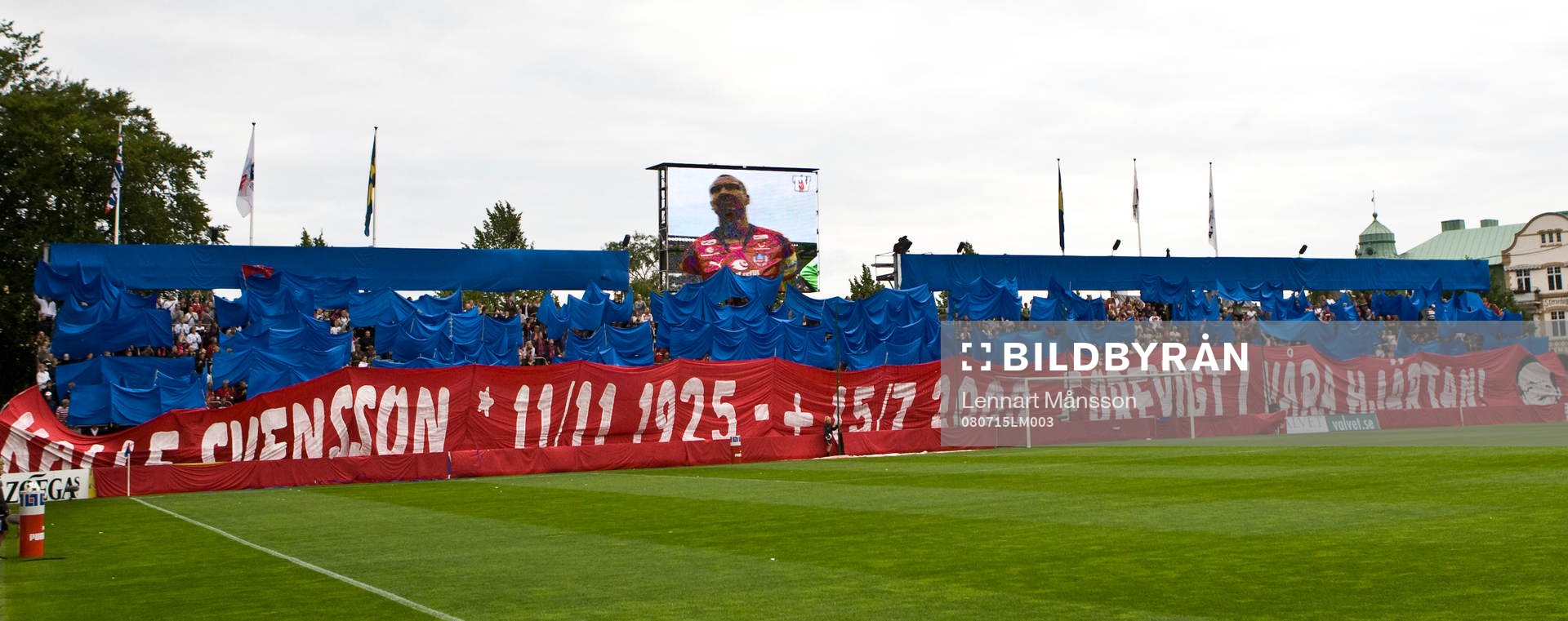 Läktare, banderoll, åskådare, fans, supporters