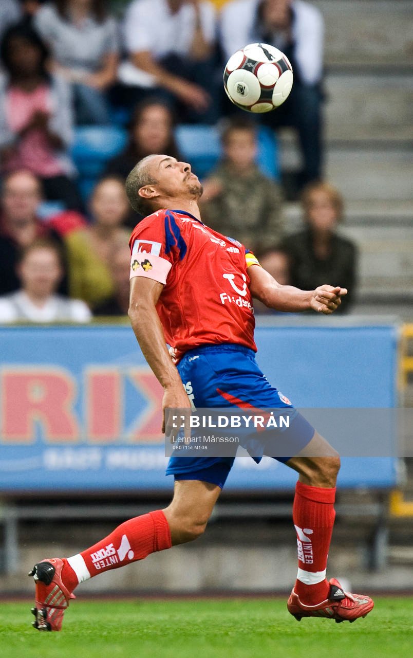 Henrik Larsson