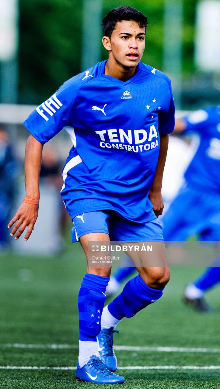 Eduardo, Cruzeiro, P16