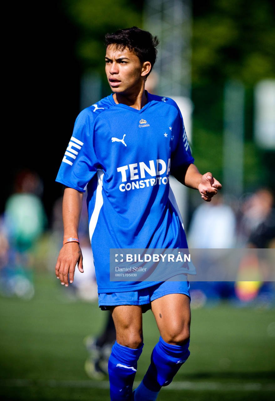 Eduardo, Cruzeiro, P16