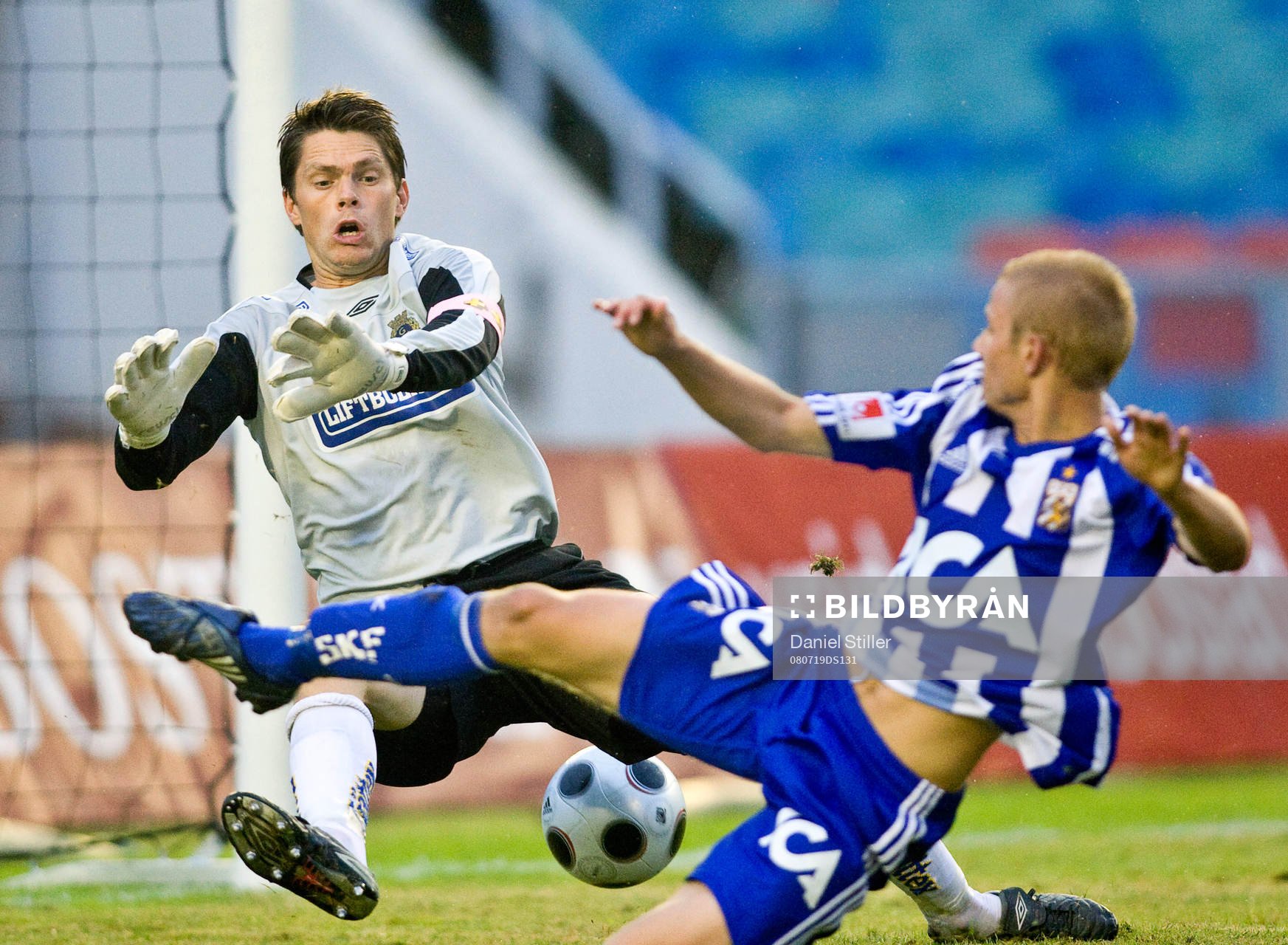Mattias Hugosson, målvakt, Gefle. Robin Söder, Göteborg
