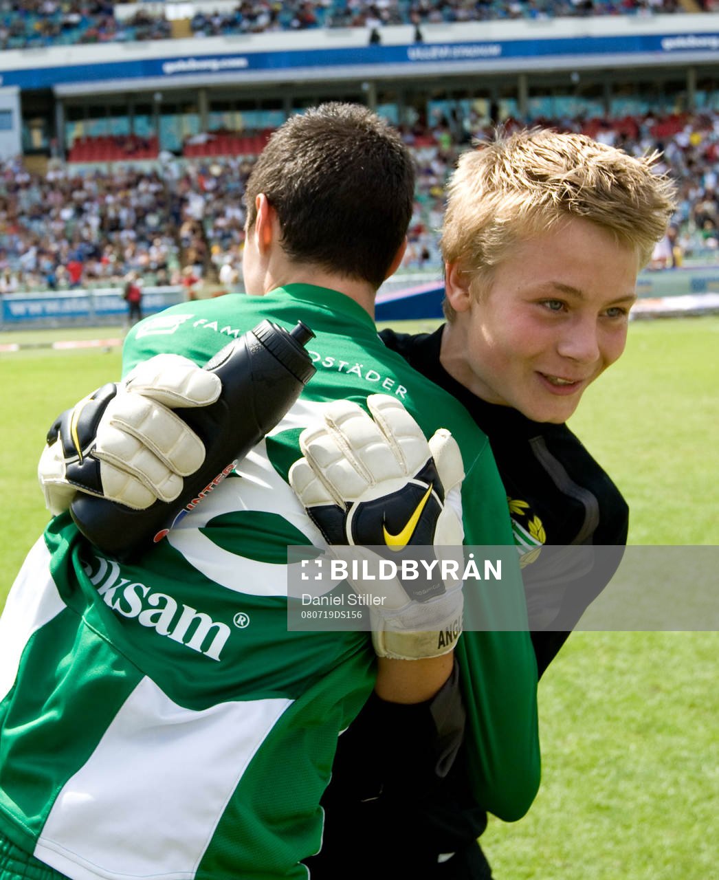 B15, InterClubes (Brasilien)- Hammarby 1 (Sverige). Kram