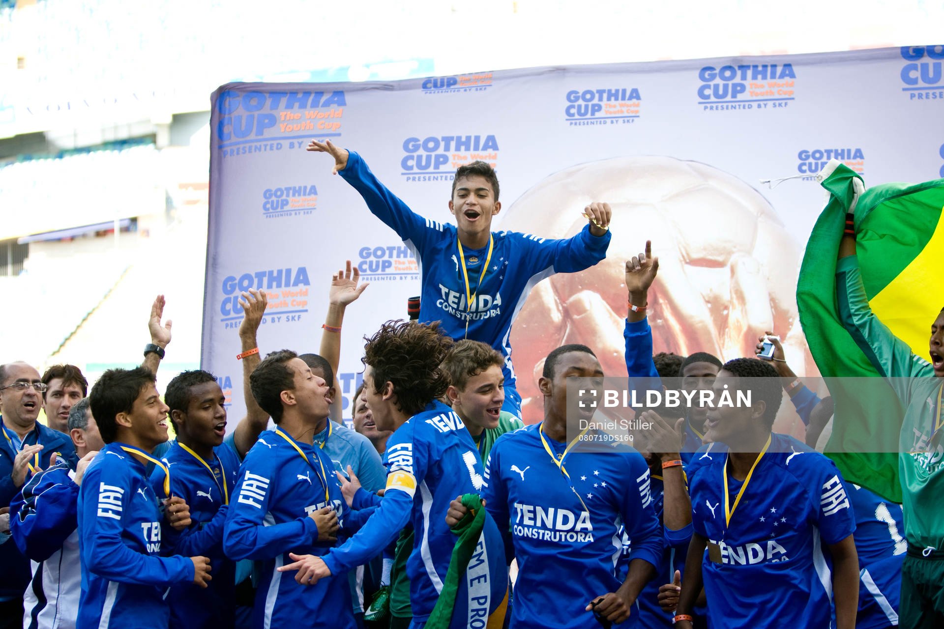 P16, Cruzeiro EC - Karlslunds IF: Jubel, Cruzeiro vinnare,