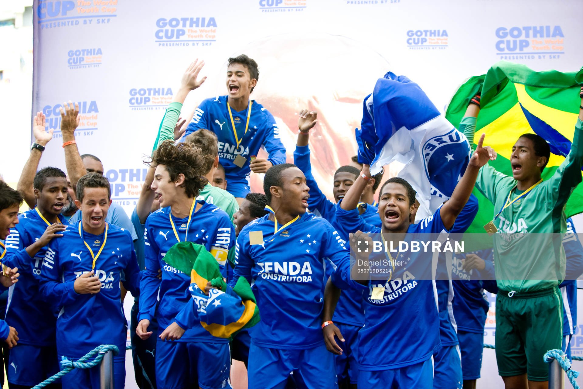 P16, Cruzeiro EC - Karlslunds IF: Jubel, Cruzeiro vinnare.