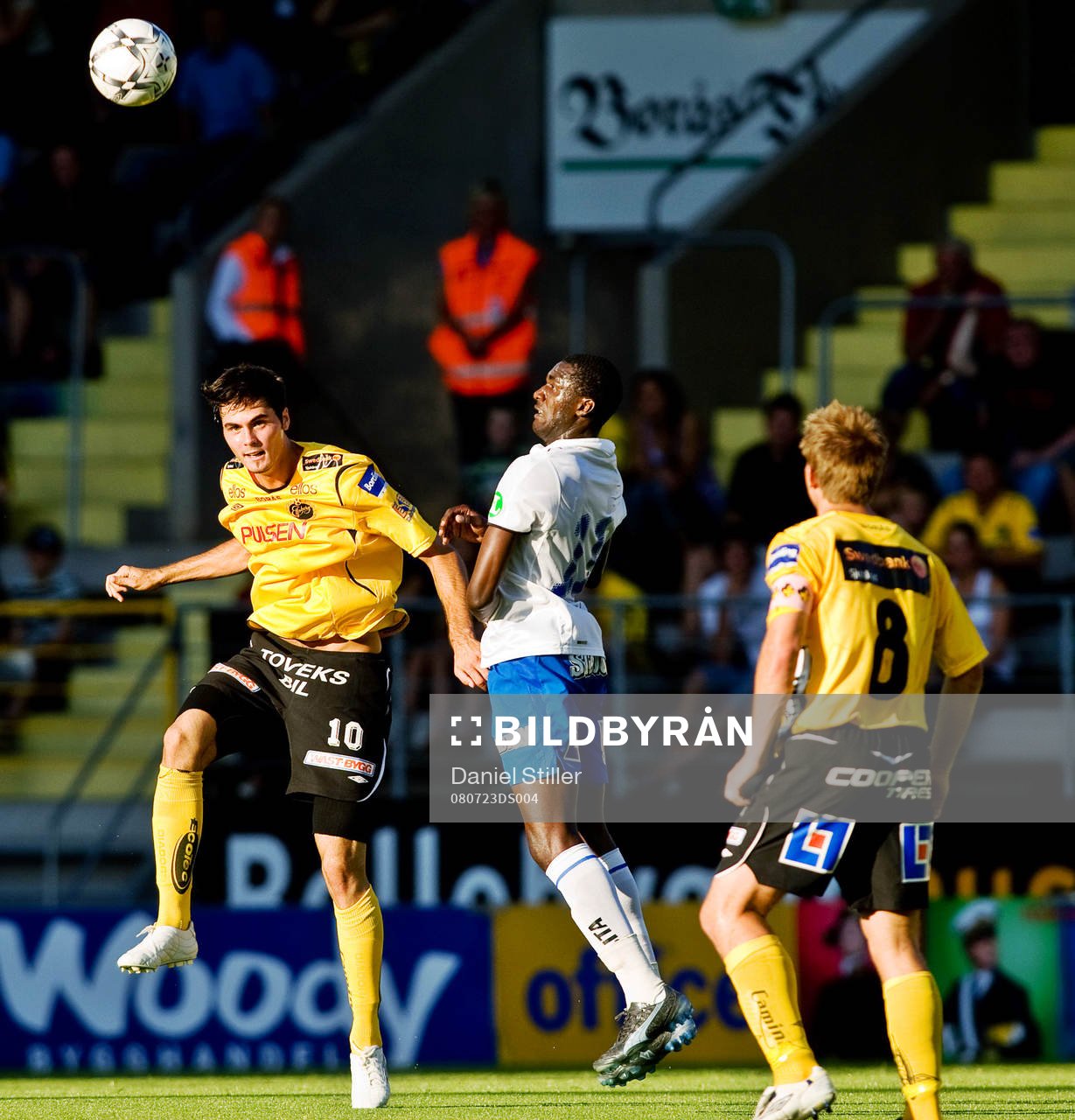 Denni Avdic, Anders Svensson, Elfsborg. Russel Mwafulirwa,