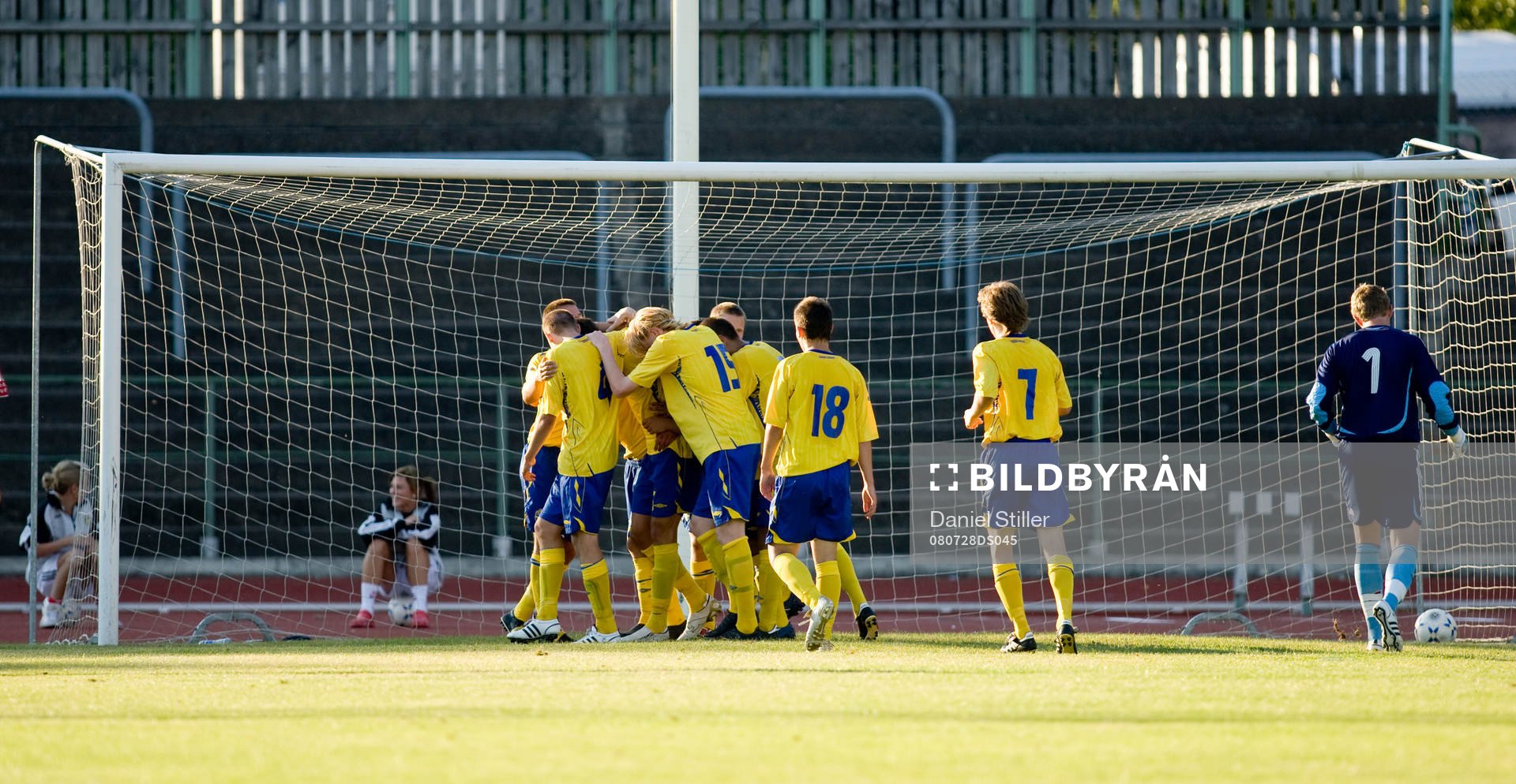 Sverige gör 1-0, jubel