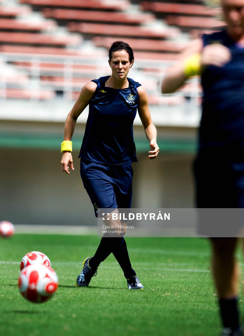 Lotta Schelin i träning