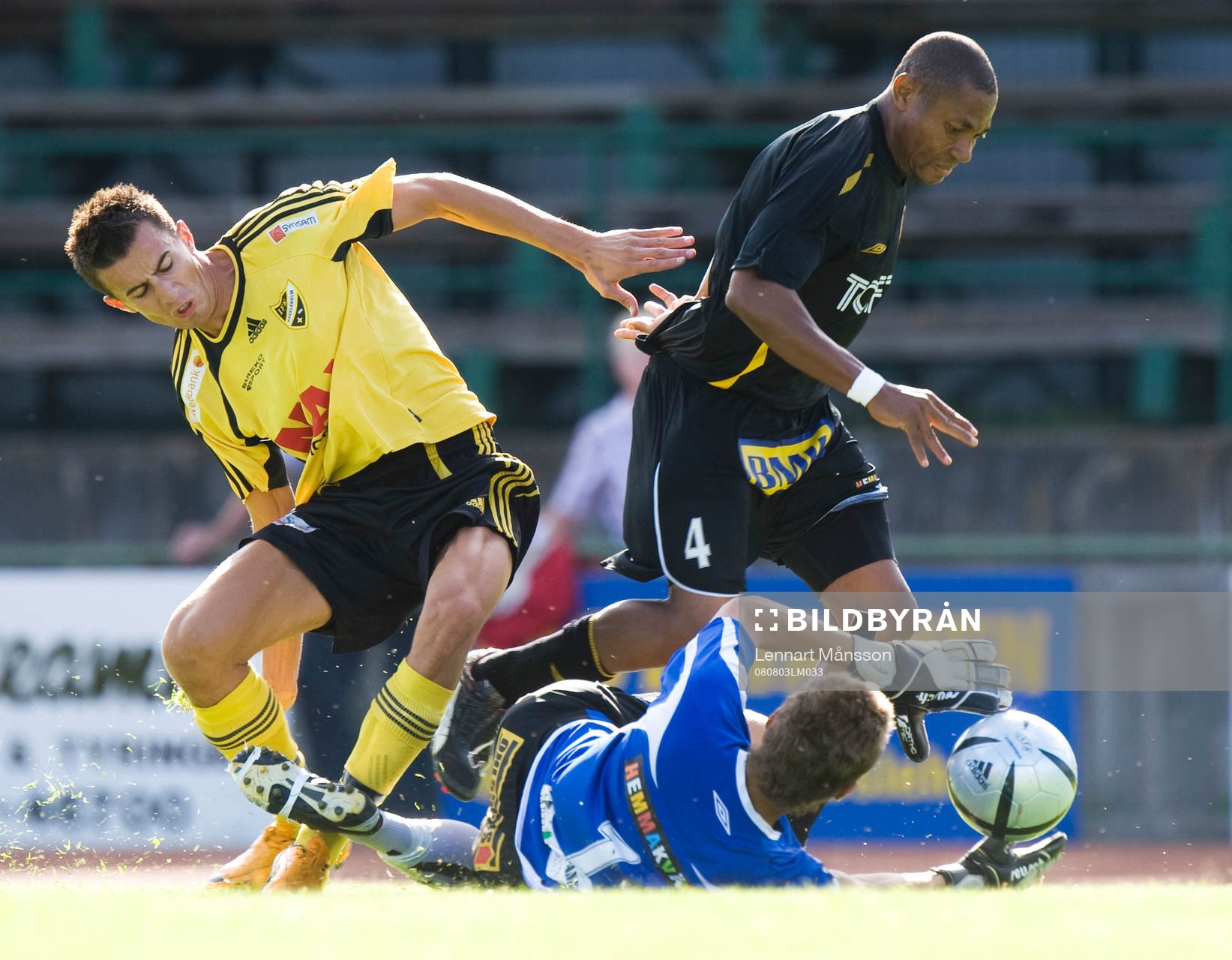 Fisnik Alaj, Hässleholm, utmanar Kingsley Amuneke och