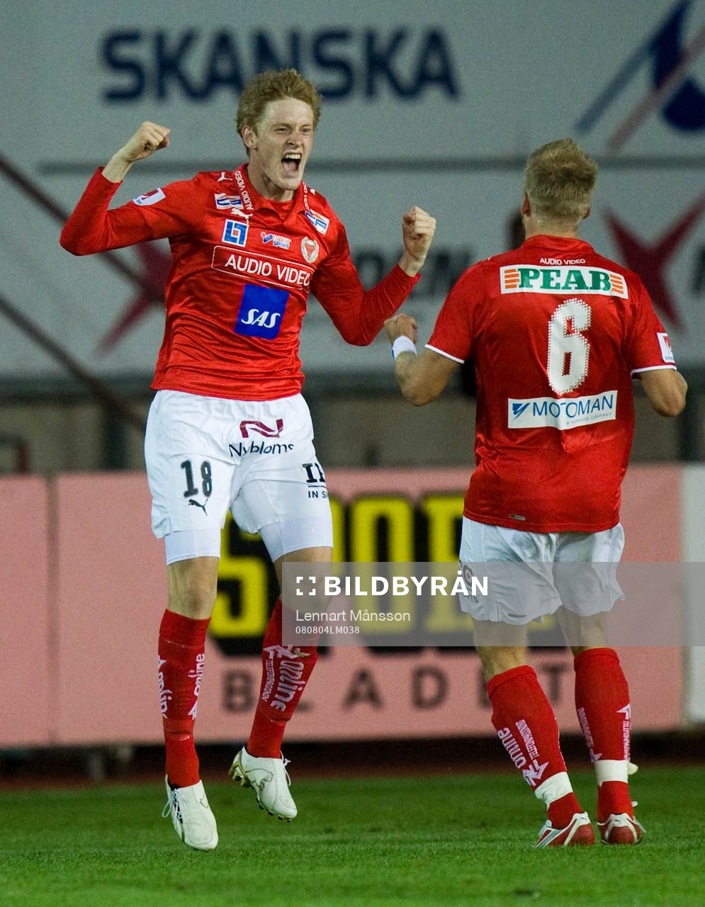 3-2, Rasmus Elm på frispark. Jubel