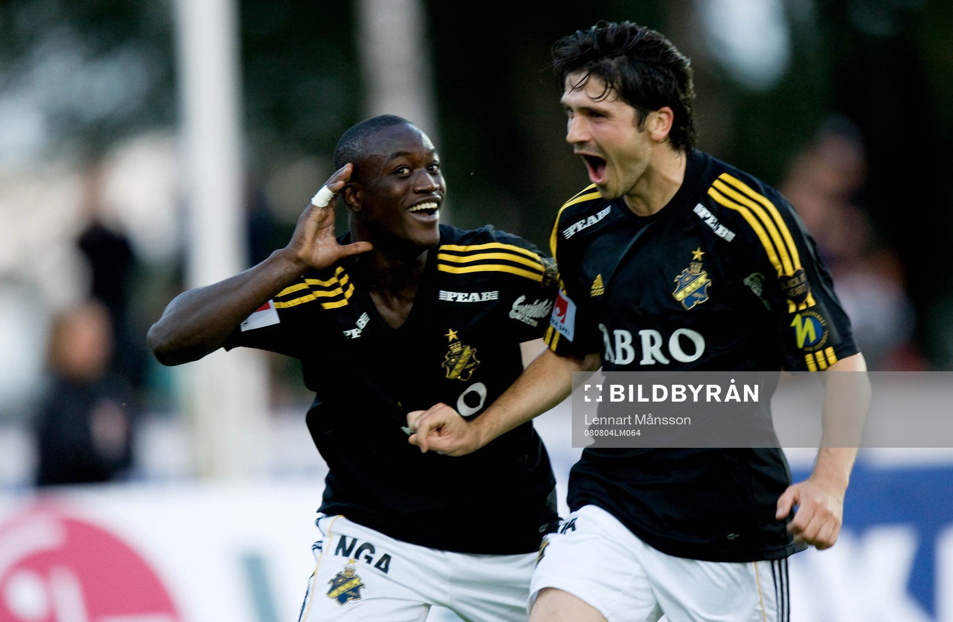 Jubel. Saihou Jagne, AIK och Bojan Djordjic, AIK