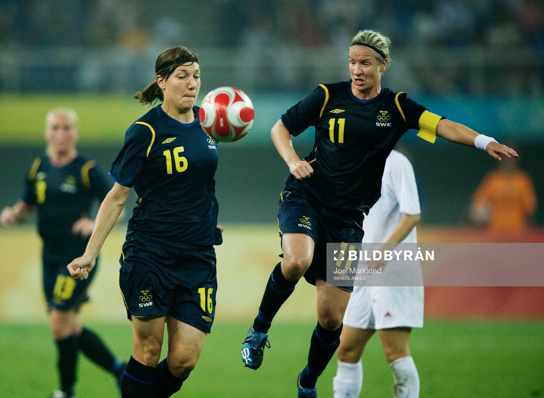 Linda Forsberg, Sverige, och Victoria Svensson, Sverige