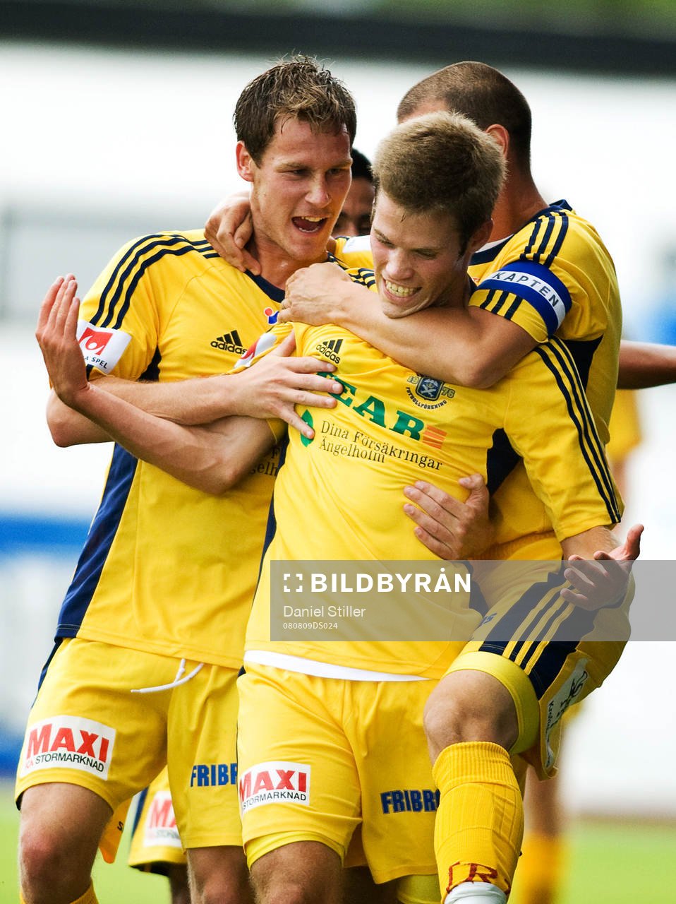 Emil Salomonsson gör 1-0 till Ängelholm. Jubel