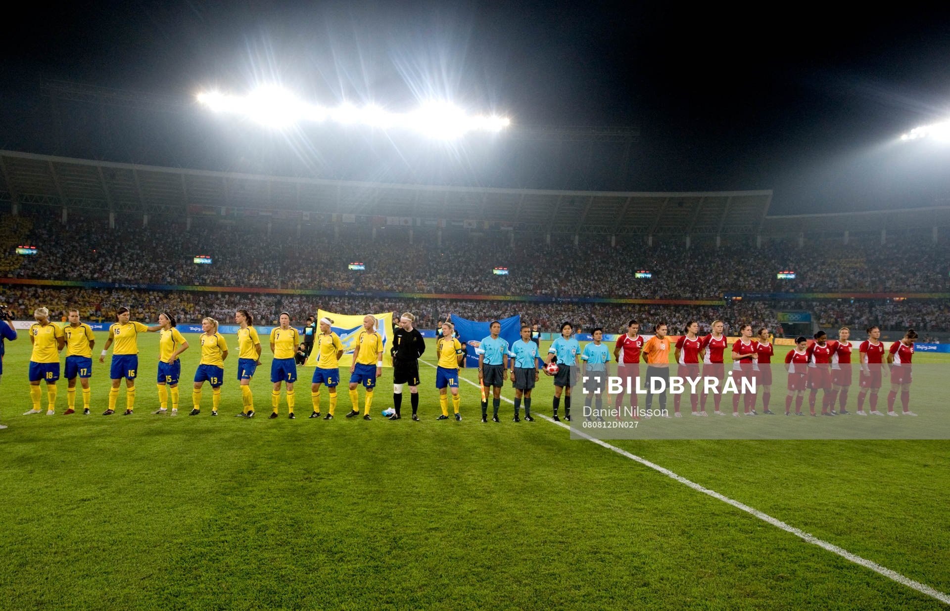 Laguppställningar, arena, workers stadium