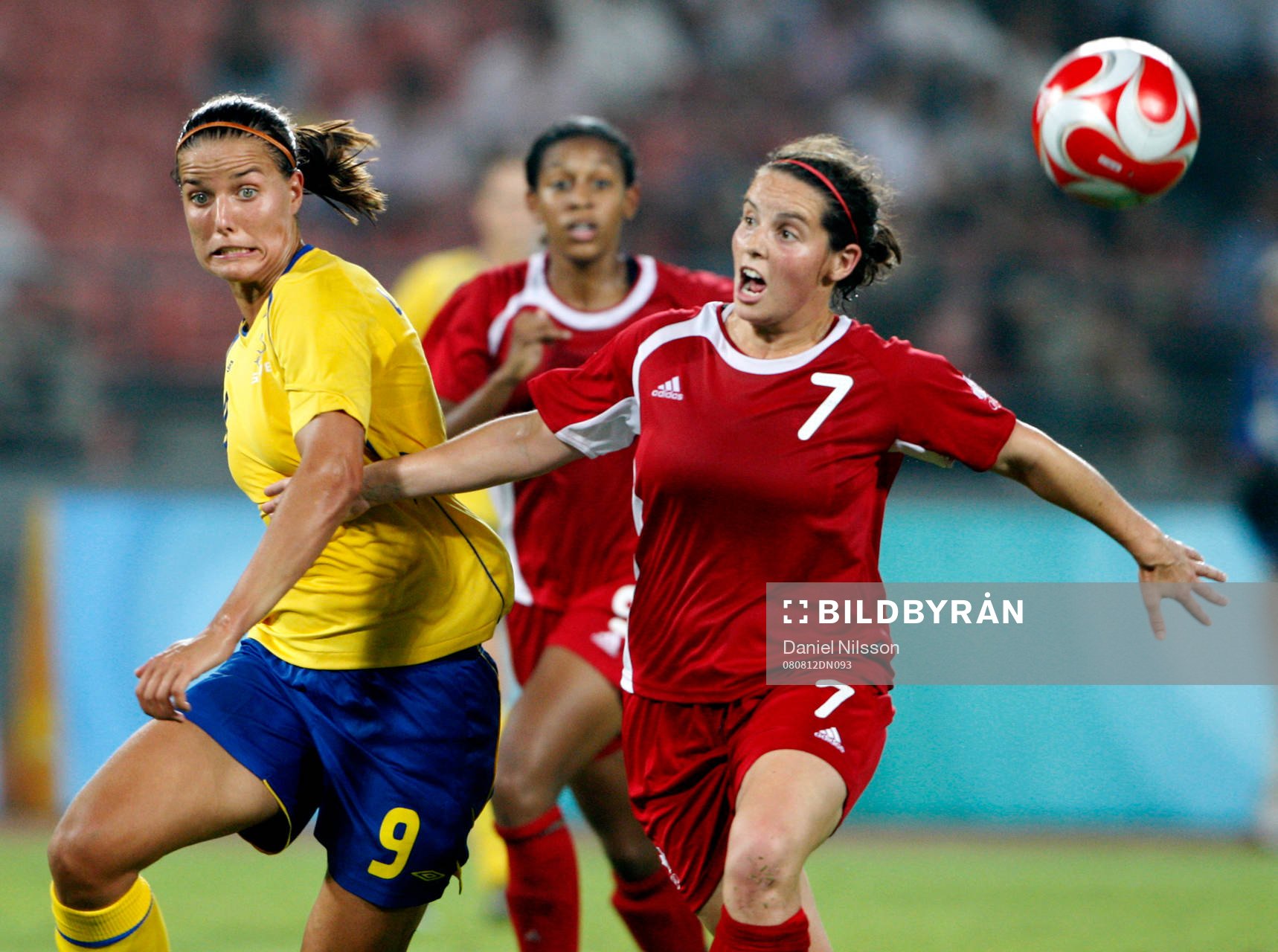 Jessica Landström, Sverige och Rhian Wilkinson, Kanada