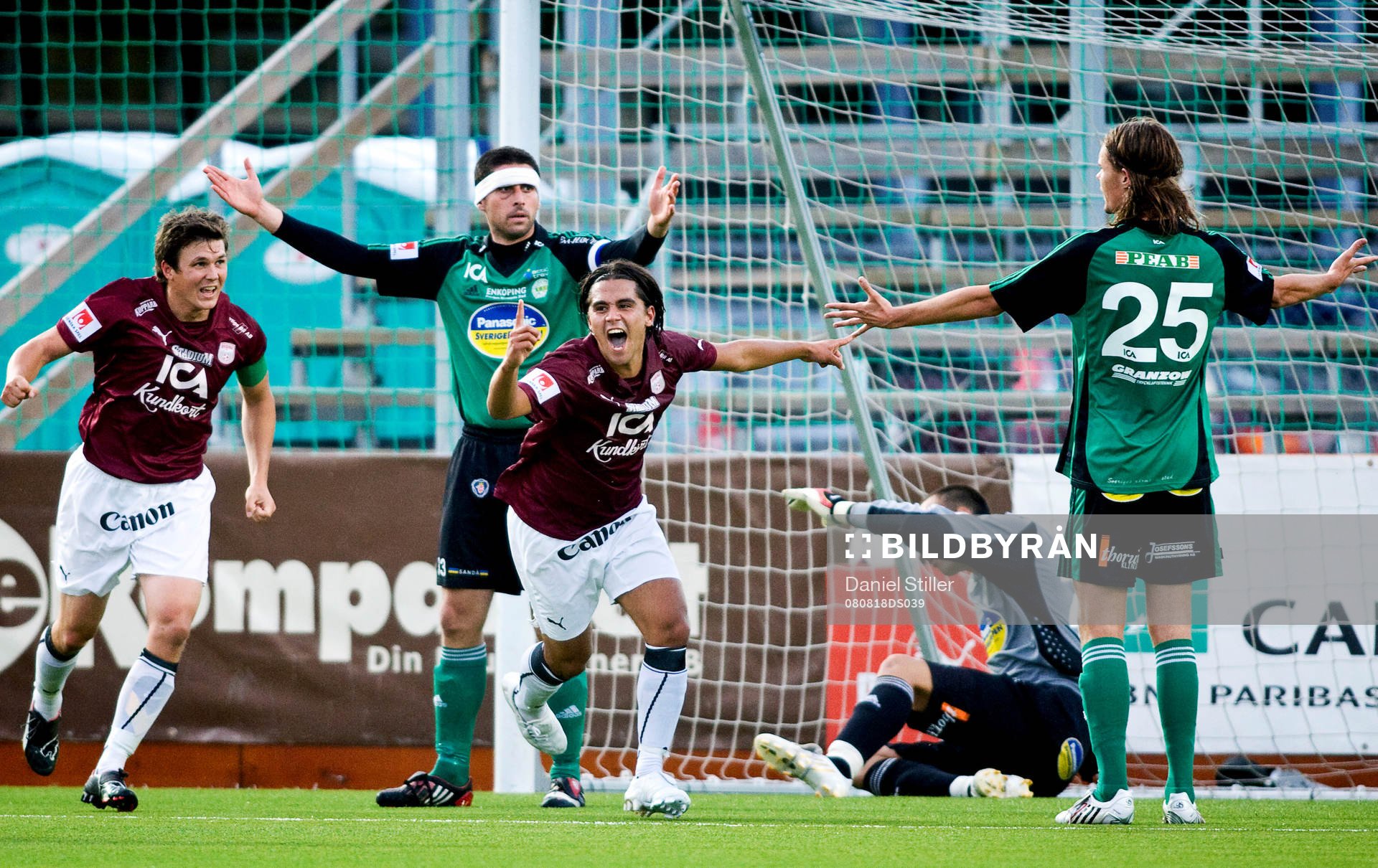 Angelo Vega gör 3-1 till Qviding bakom Djordje Pantic i