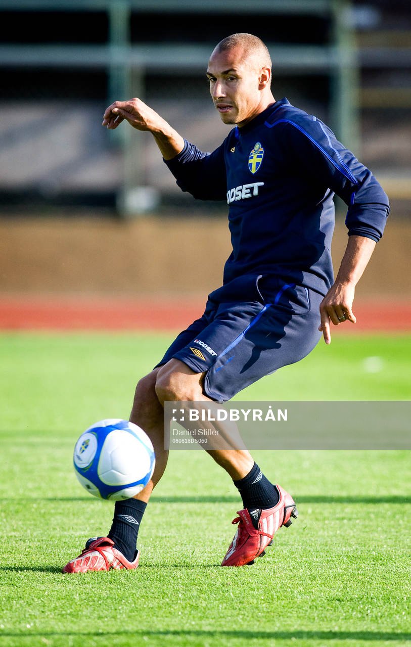 Henrik Larsson