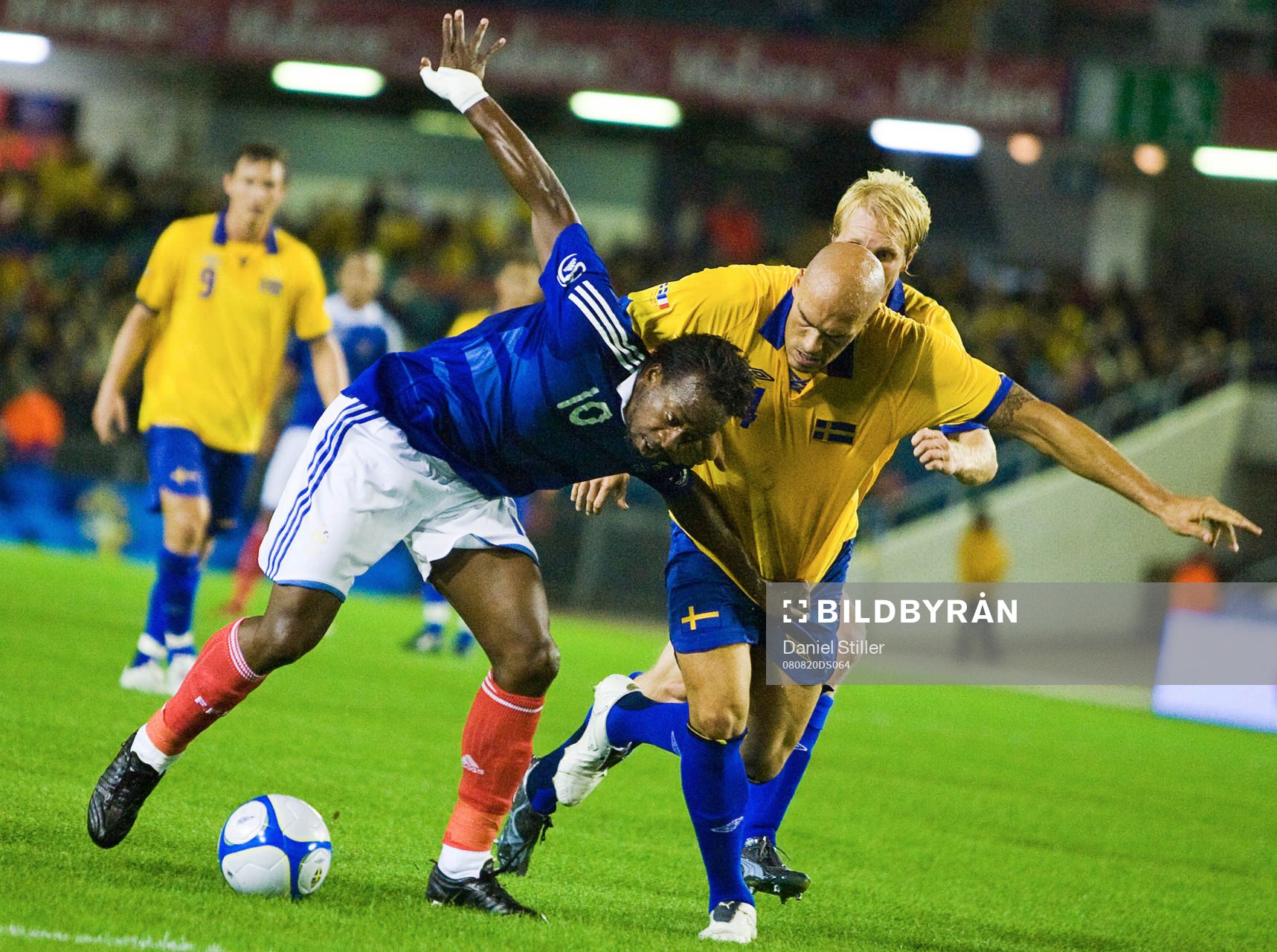  Sidney Govou, Frankrike. Daniel Majstorovic, Sverige