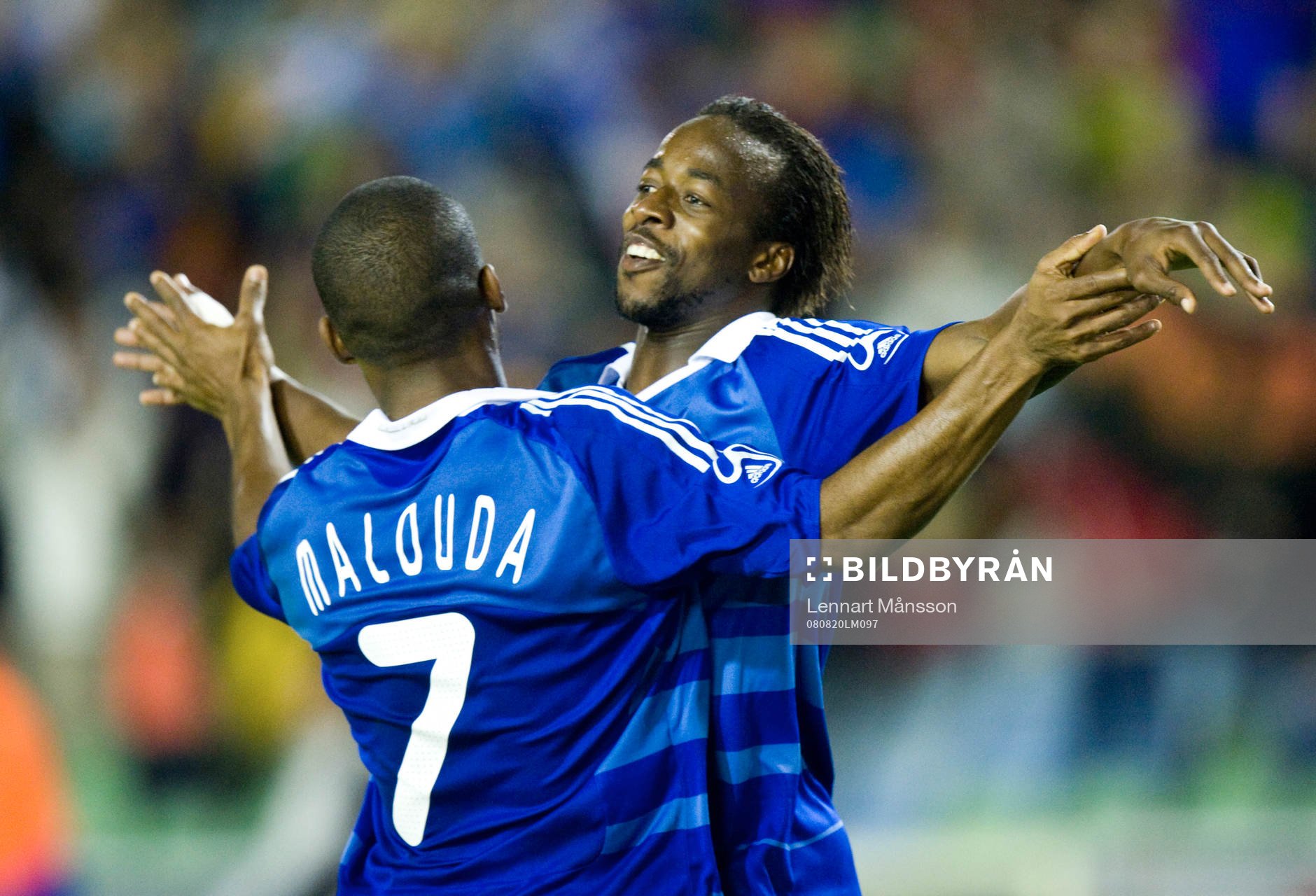 1-2, Sidney Govou, som grattas av Florent Malouda