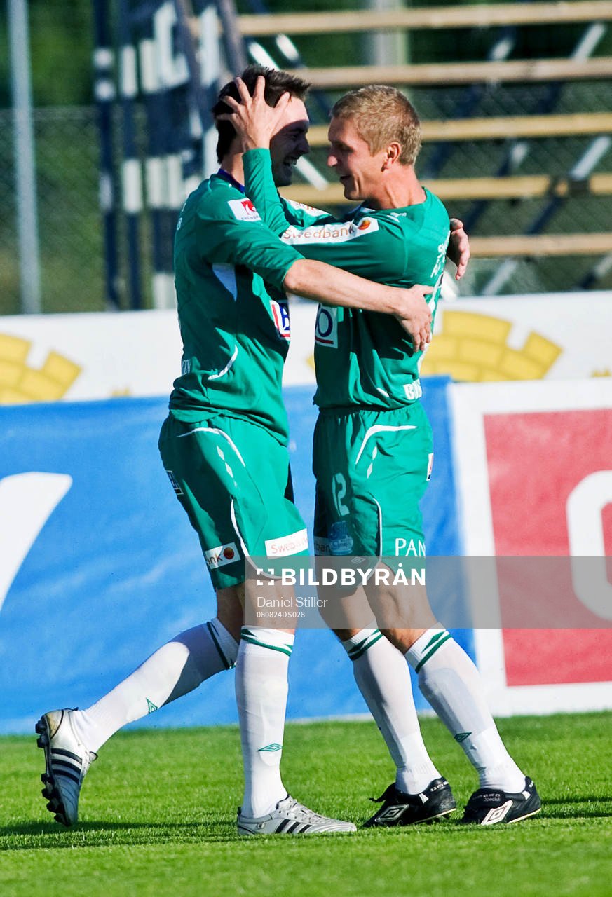 Niklas Löfgren och Daryl Smylie, Jubel