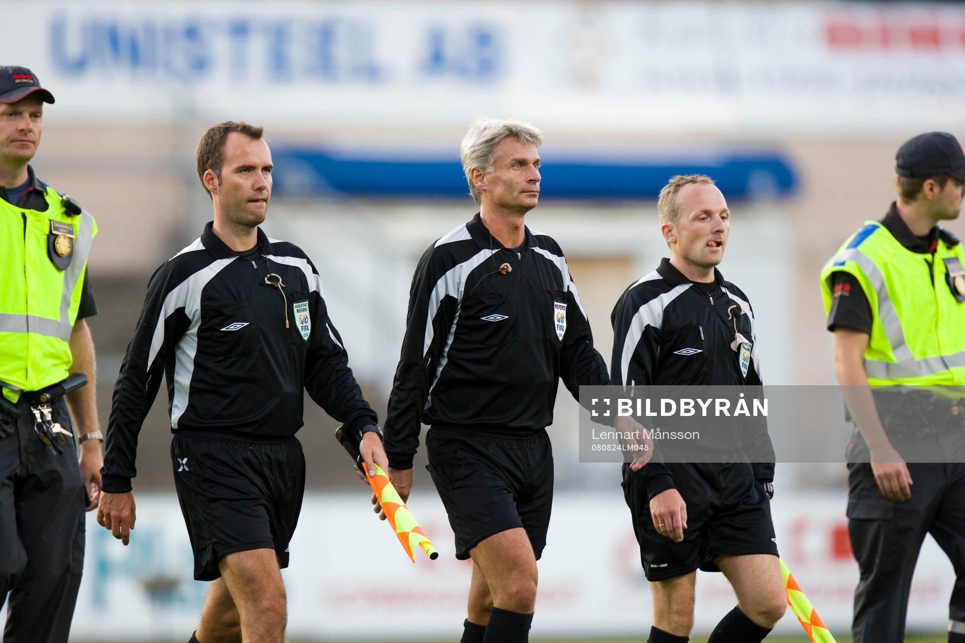 Domare, Peter Fröjdfeldt och assisterande