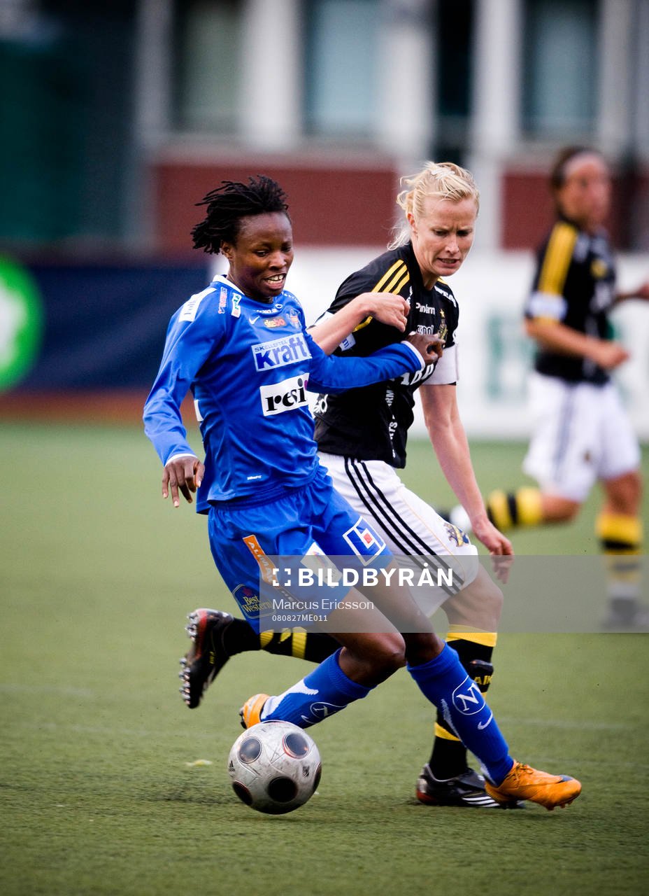   Perpetua Nkwocha, Sunnanå och Anna Mäkinen, AIK
