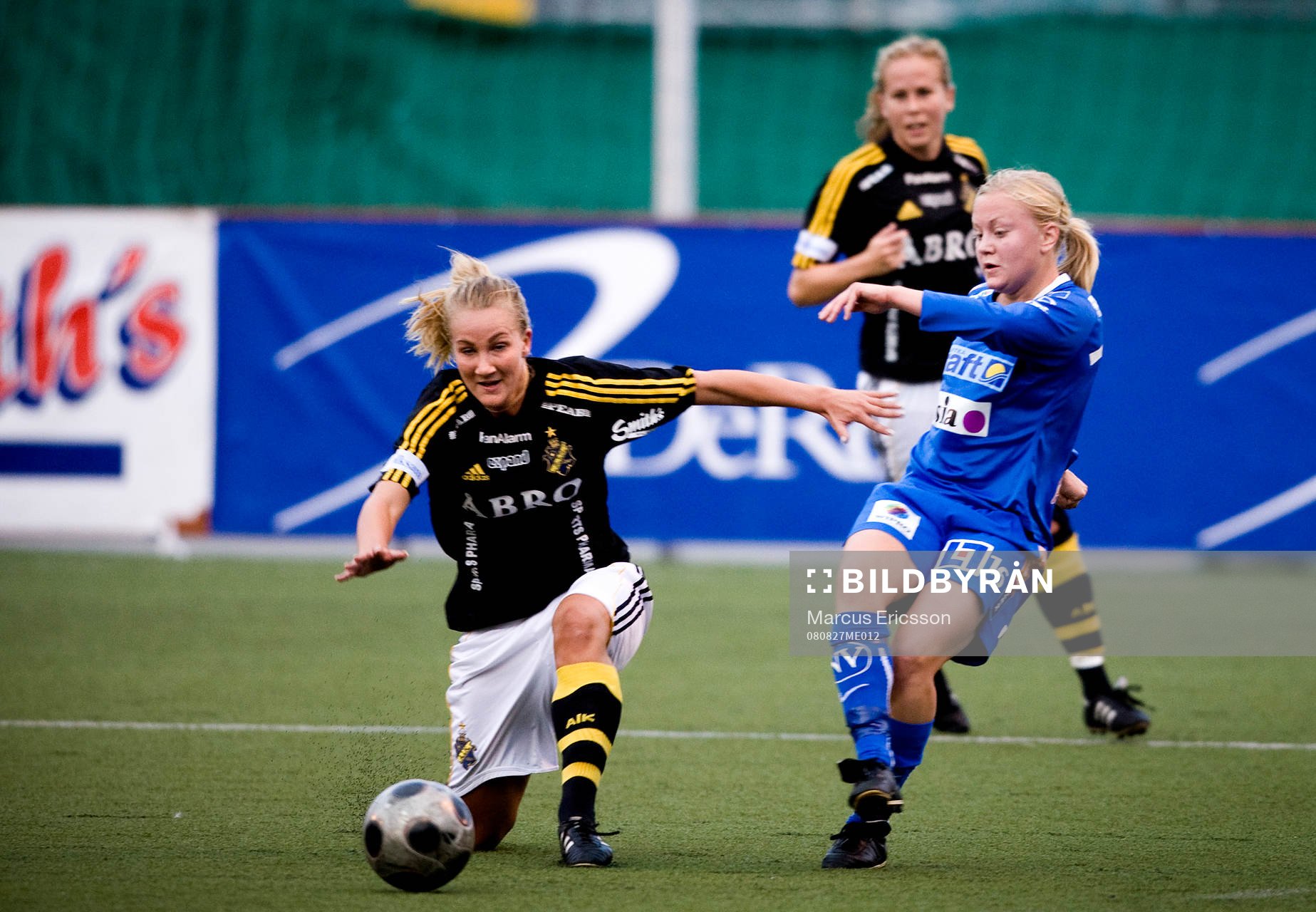 Emma Lundh, AIK och Matilda Forslund, Sunnanå