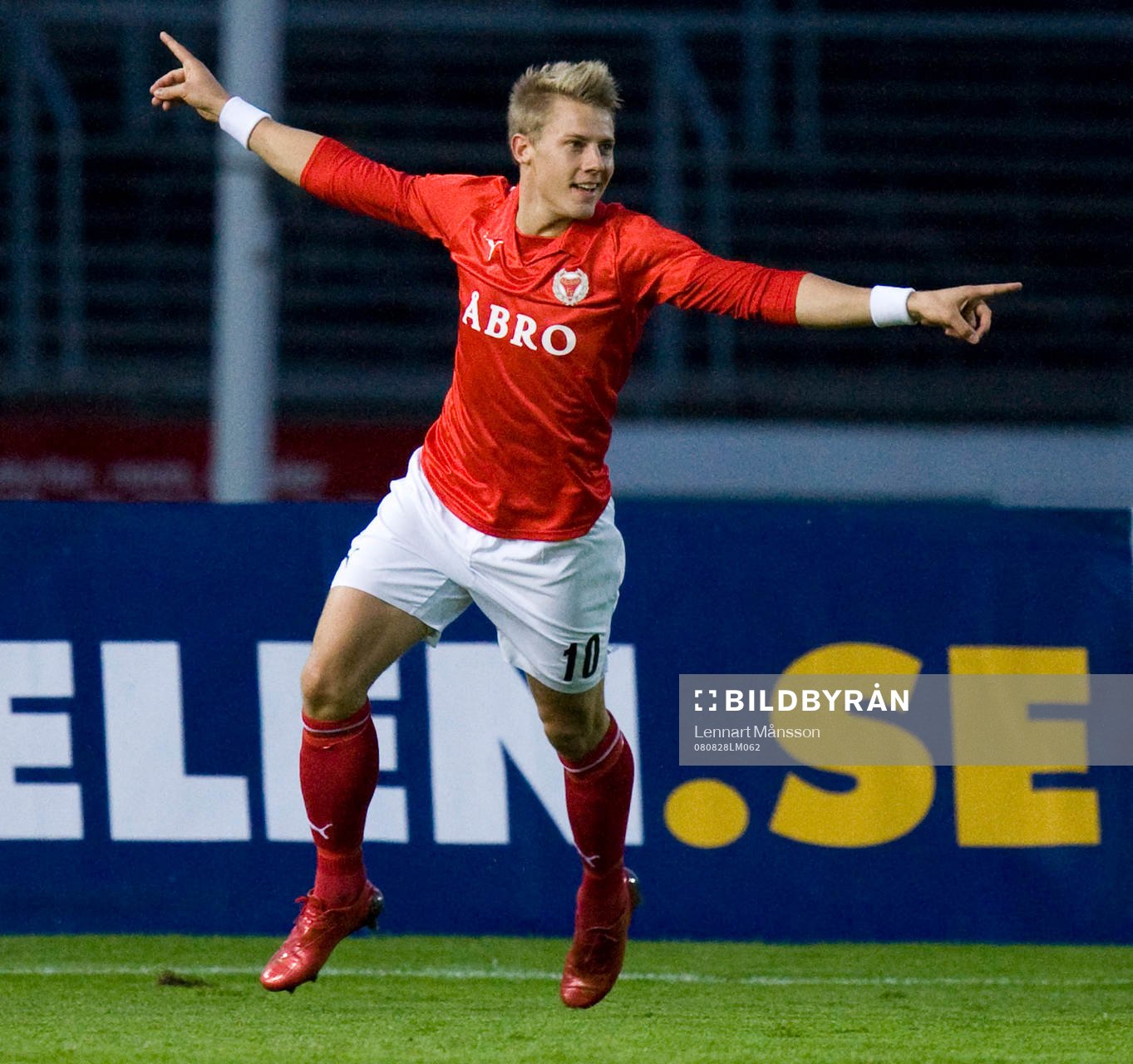 2-0, 3-målsskytten Patrik Ingelsten jubel