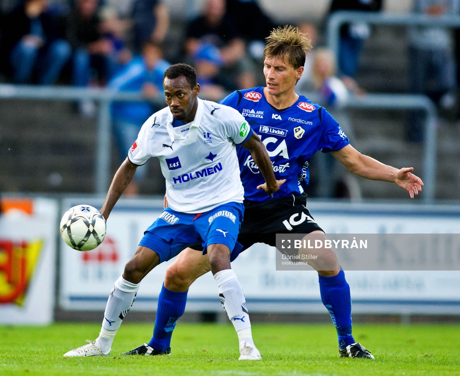 Kevin Amuneke, Norrköping. Tomas Zvirgzdauskas, Halmstad