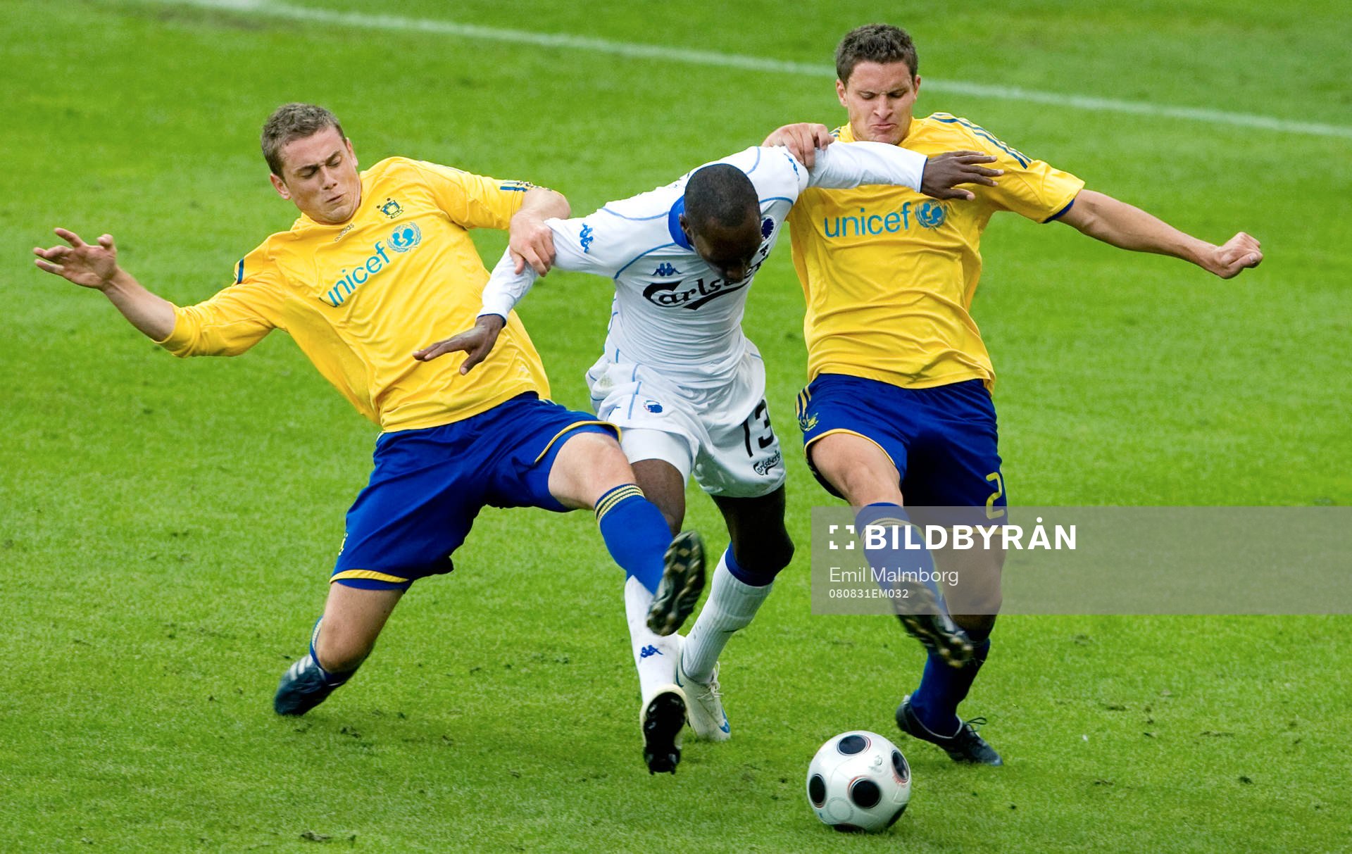 Atiba Huchinson, FCK hårt tagen